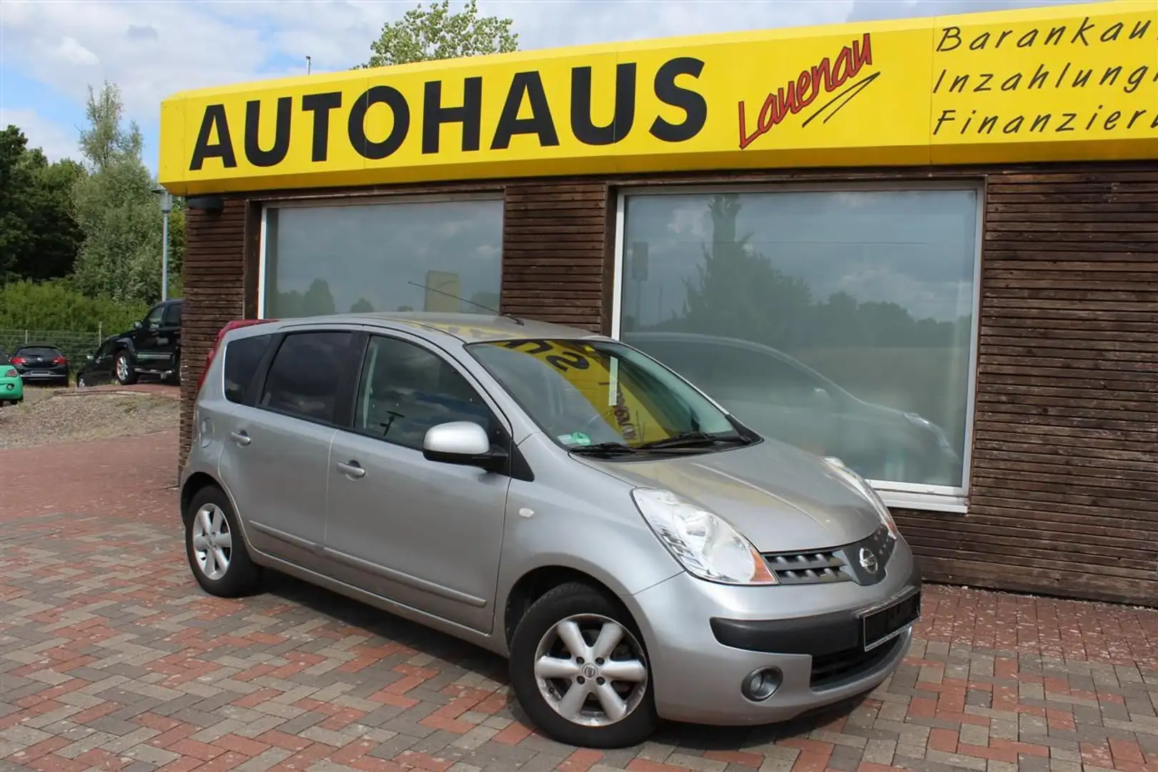 Nissan Note 1.4 Klimaautonatik, 4x elektr. Fensterh. Silber - 1