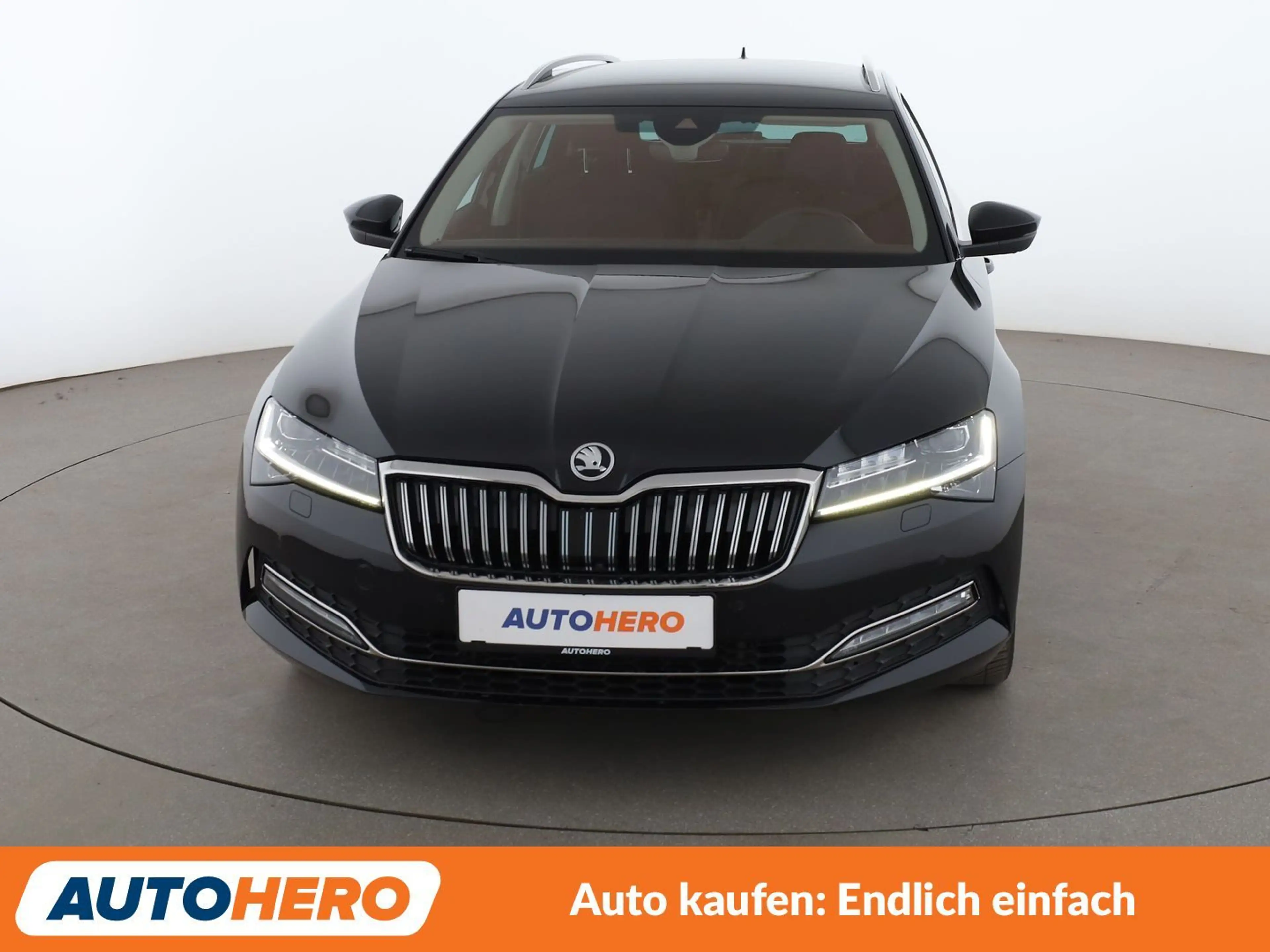 Skoda Superb 2.0 TDI Style Aut.*NAVI*VC*ACC*CAM*PDC*SHZ*ALU* — photo 9