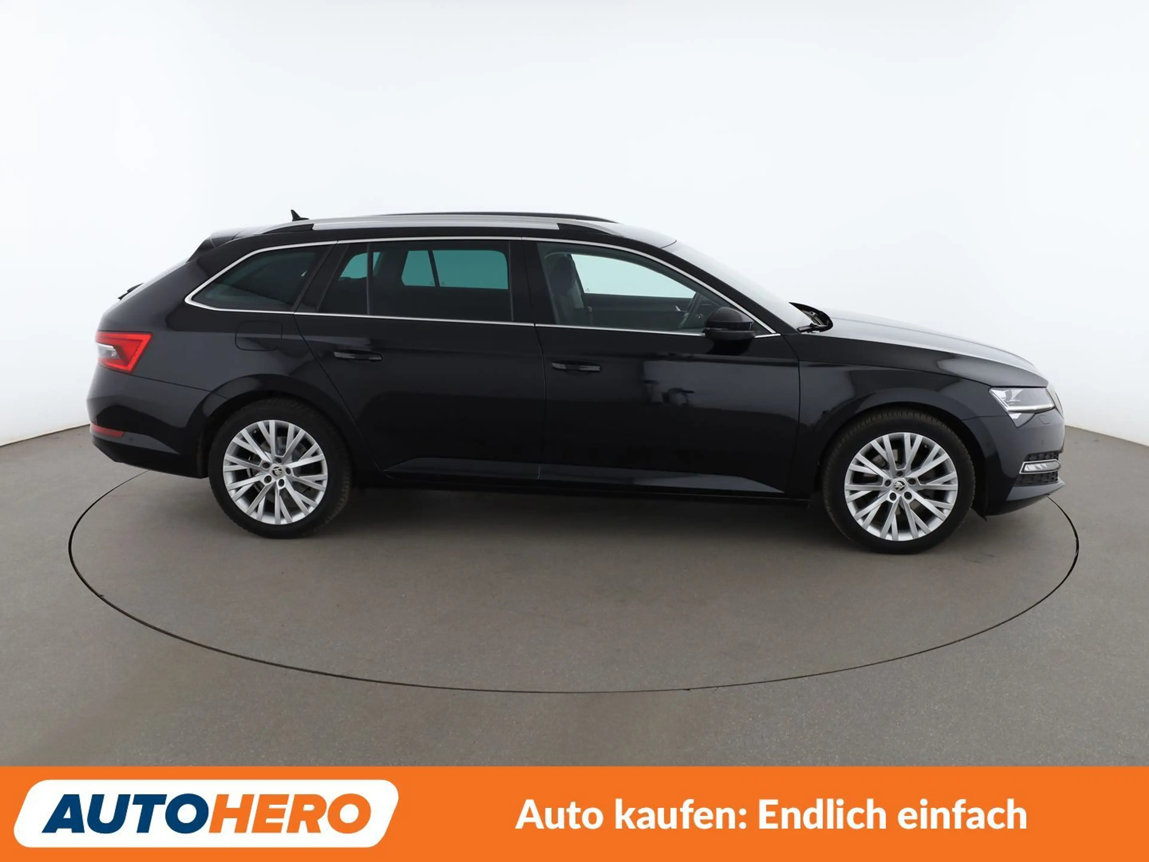 Skoda Superb 2.0 TDI Style Aut.*NAVI*VC*ACC*CAM*PDC*SHZ*ALU* — photo 7