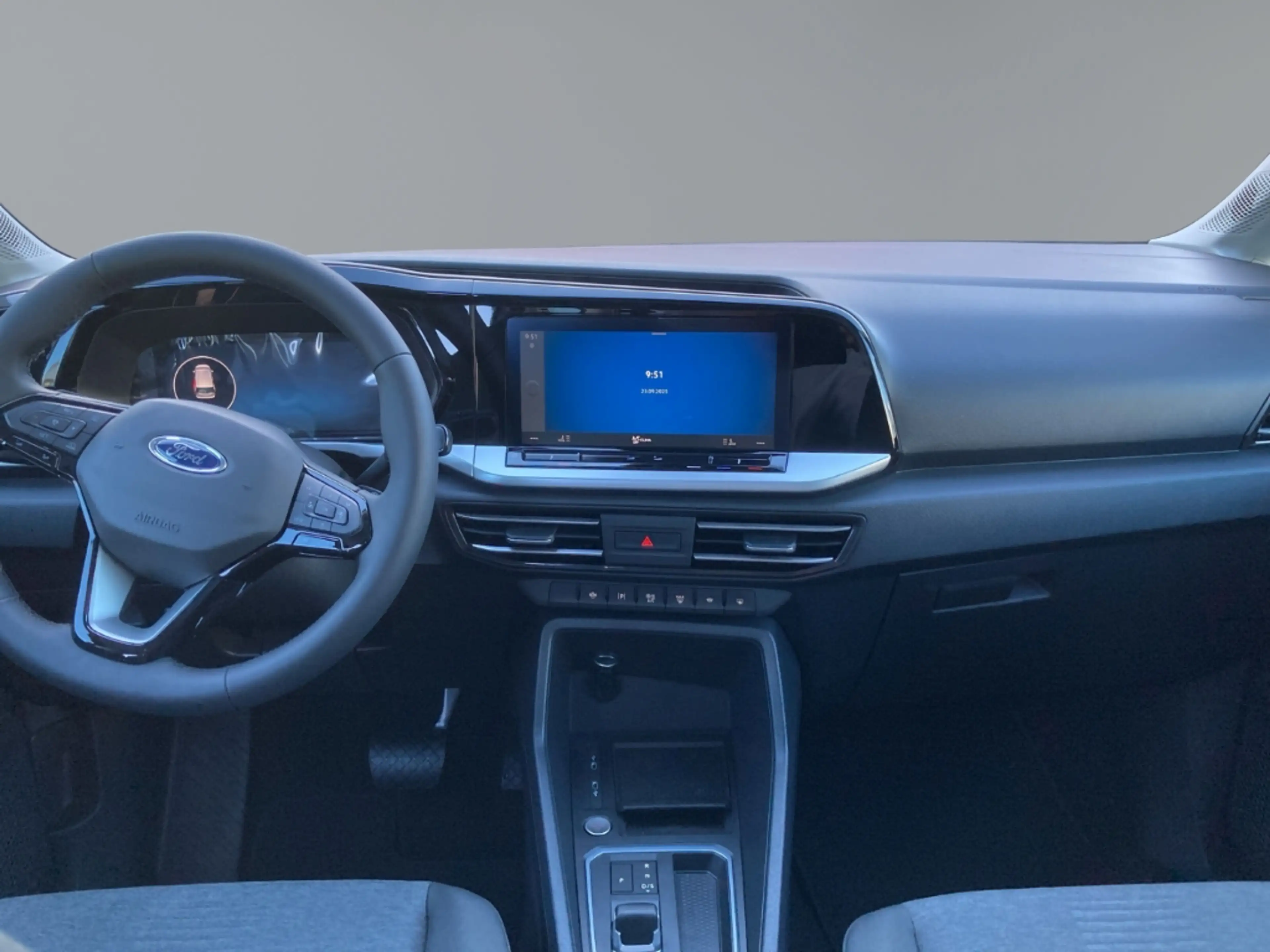 Ford Grand Tourneo Active 5 Sitze GJR LED RFK Panorama Fahrerass.-Pak — photo 7
