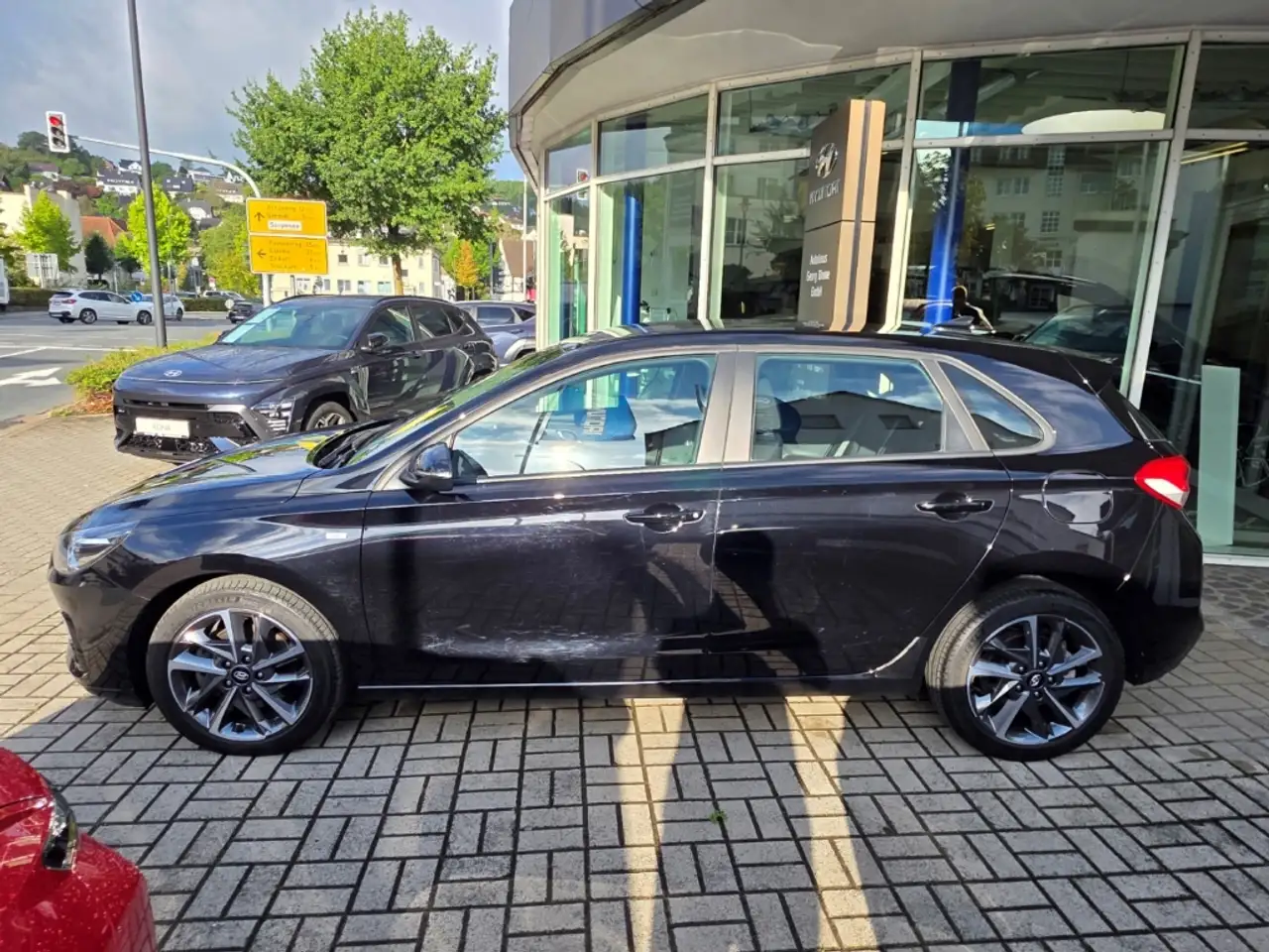 Hyundai i30 1.5 T-GDI 7-DCT Trend / Winterräder / Navi / Smart, миниатюра 4