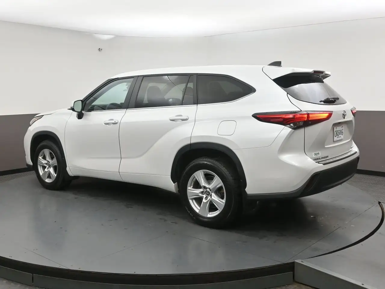 Toyota Highlander снимка Toyota Highlander