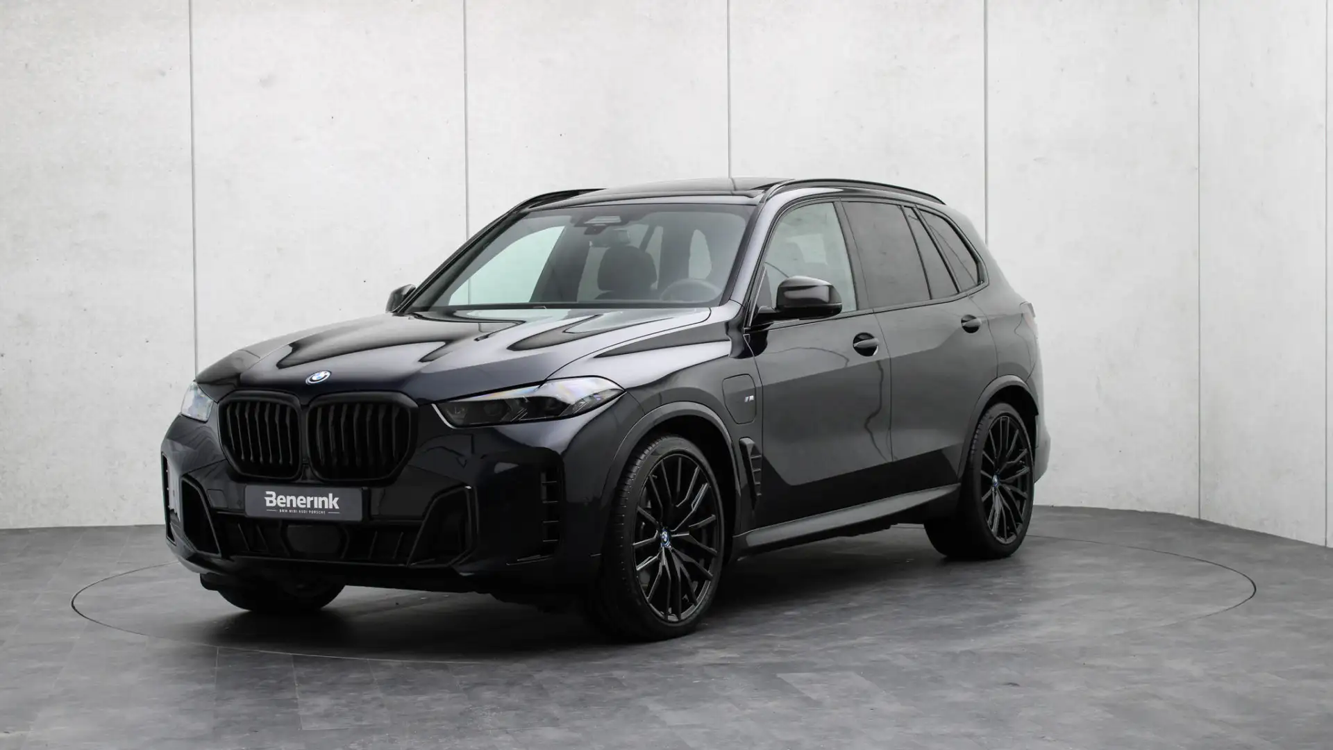 BMW X5 xDrive50e M-Sport Pro | Massage | Bowers & Wilkins Noir - 1