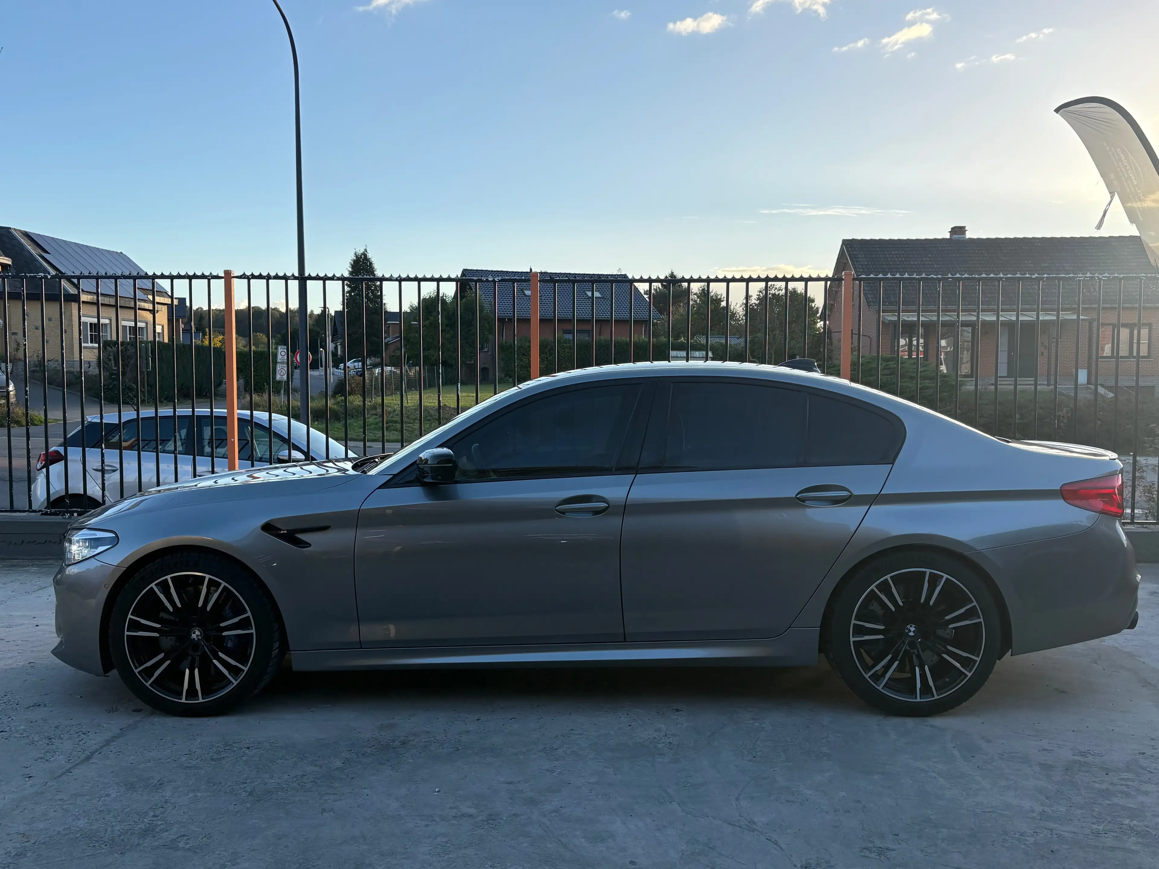 BMW M5 M5 4.4AS V8 Pack Carbone — photo 6