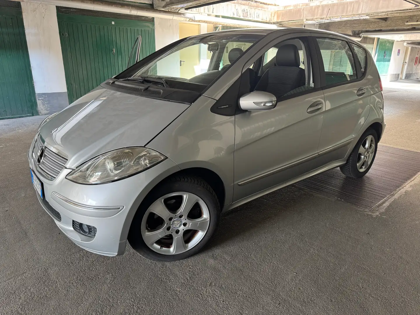 Mercedes-Benz A 150 Classe A - W/C 169 Avantgarde - 1