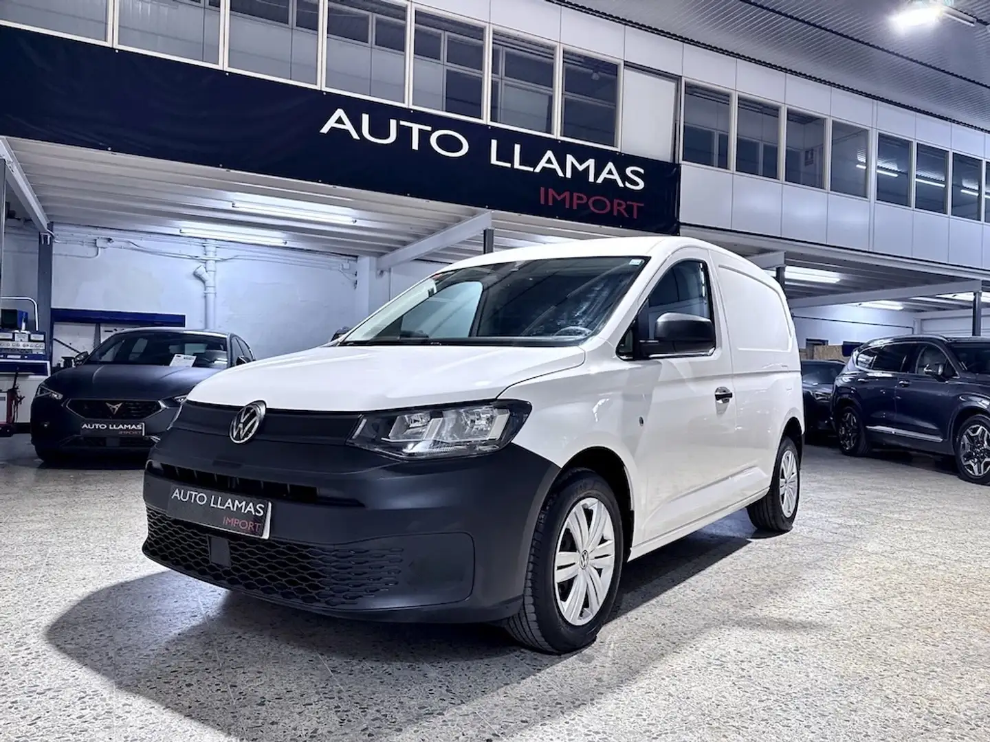 Volkswagen Caddy Furgón 2.0TDI 75kW Weiß - 1