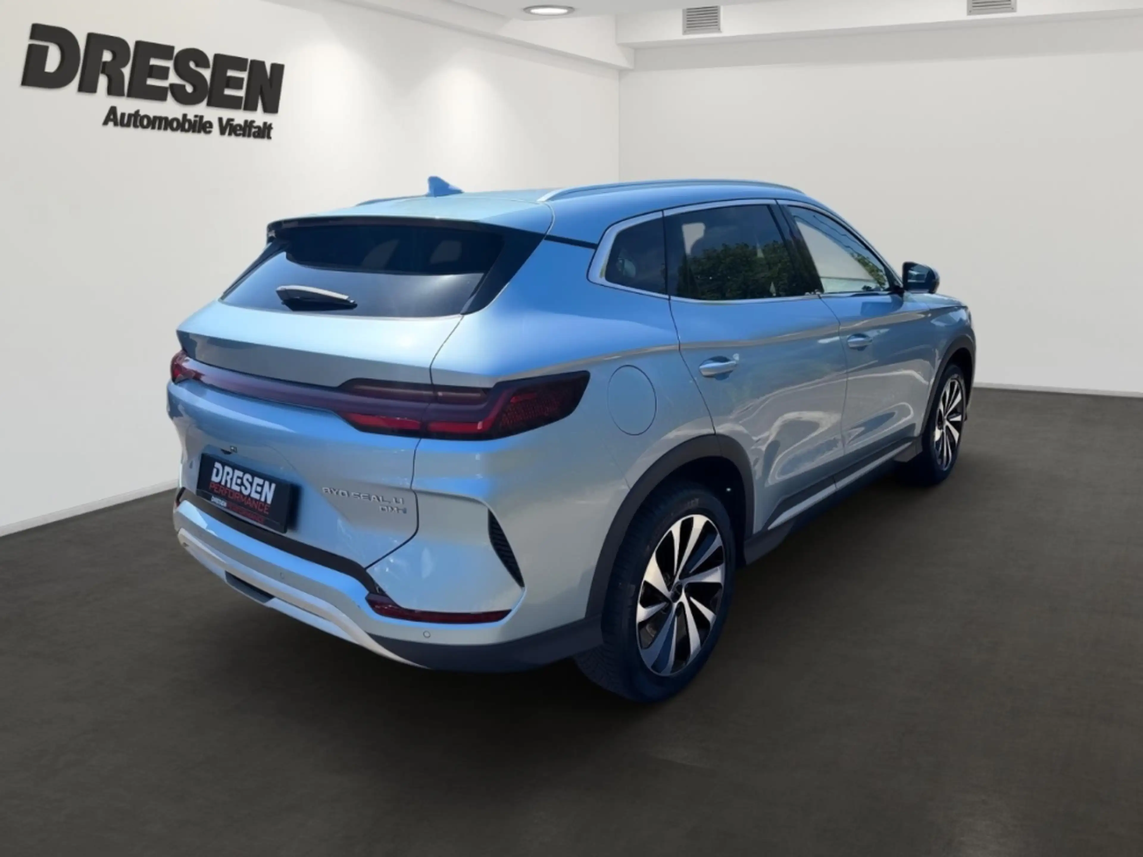 BYD Seal U BOOST PHEV 1.5 160KW NAVI,KLIMA,SITZHZG,CARPLAY — photo 3
