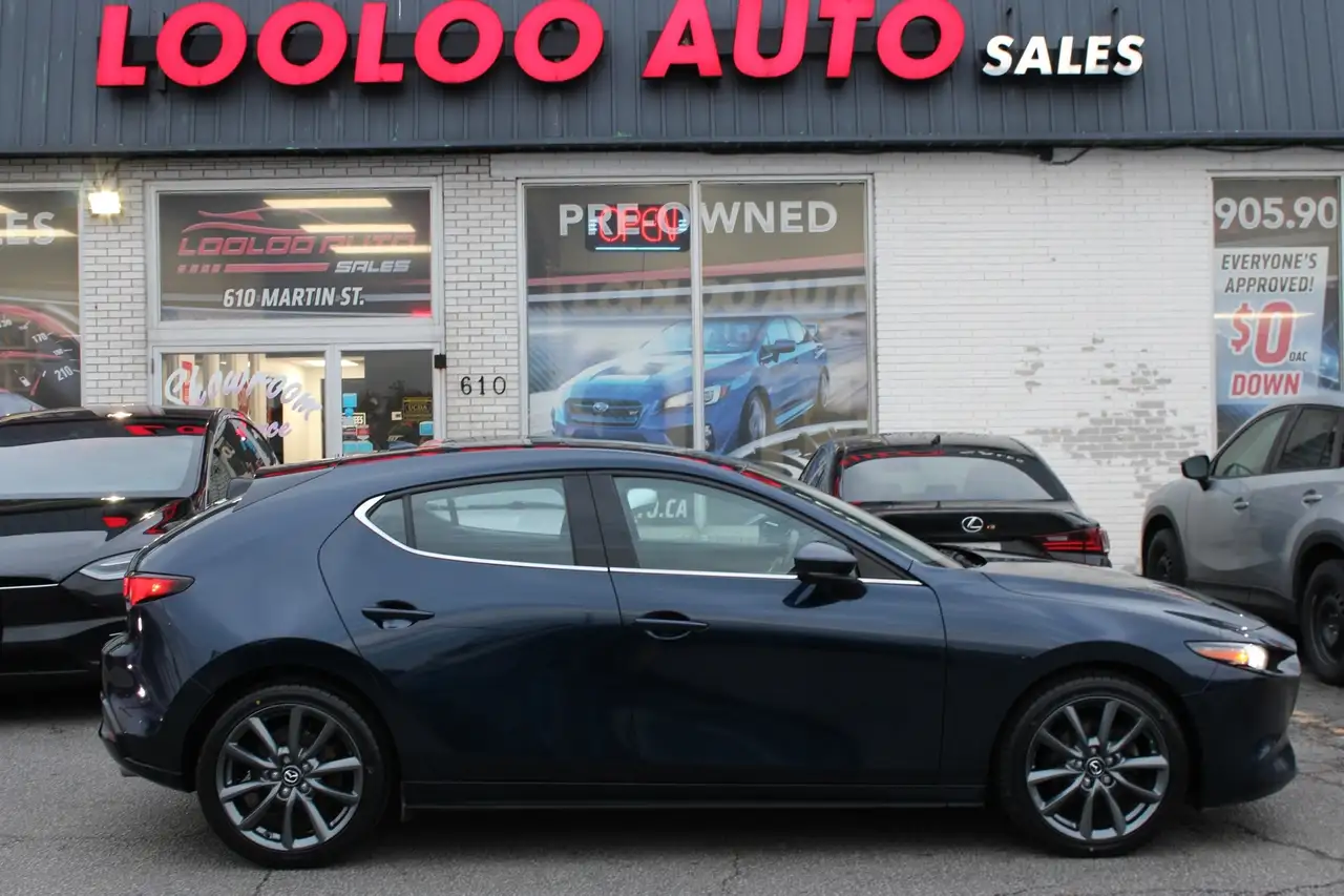 Mazda 3 снимка Mazda 3