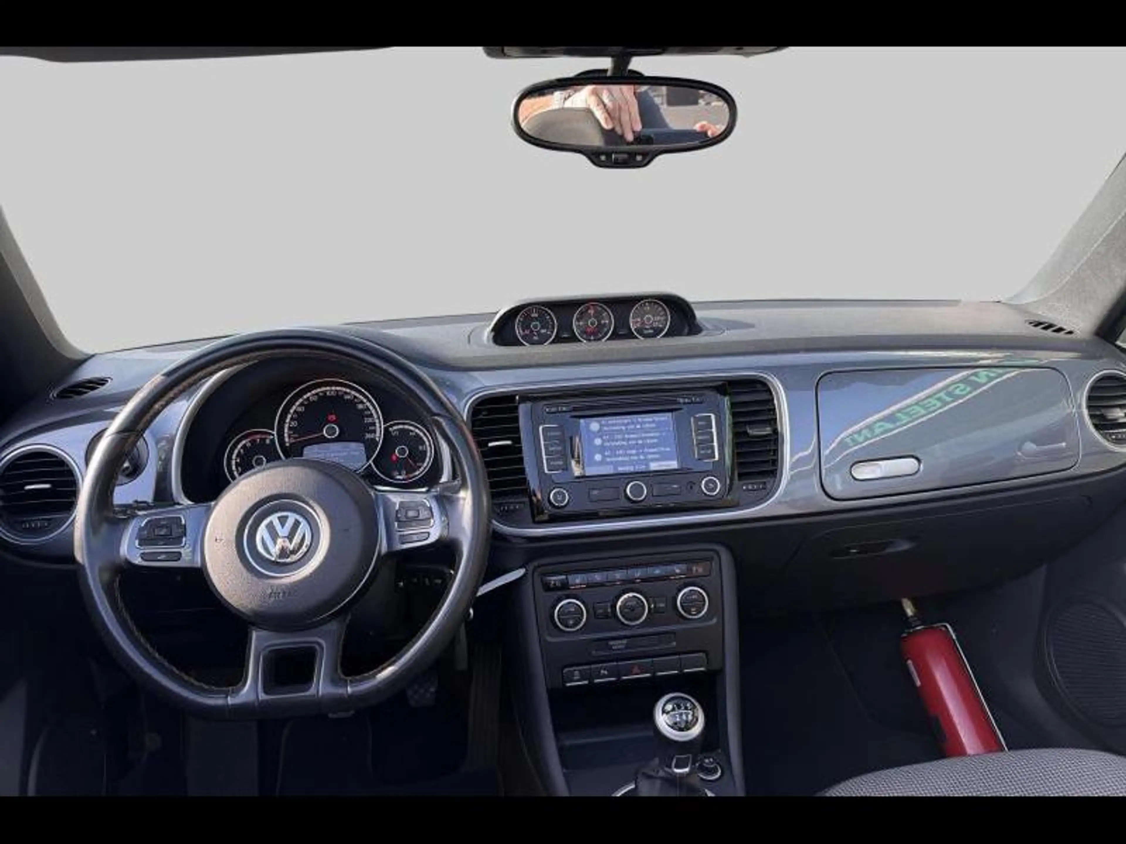 Volkswagen Beetle Cabrio - CUP - 1.2 tsi 105 pk - — photo 13