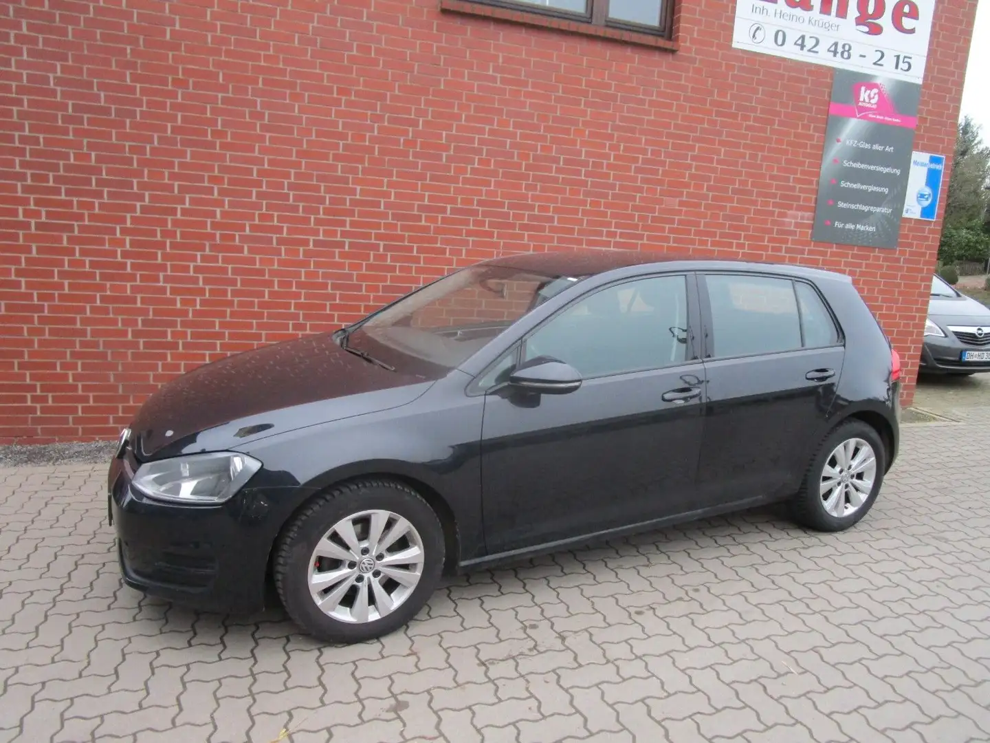 Volkswagen Golf VII Lim. Comfortline BMT Schwarz - 2
