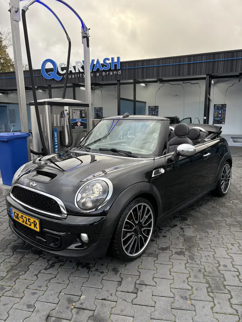 MINI Cooper S Cabrio 1.6 230PK 2015 JCW-pakket Zwart Zwart - 1