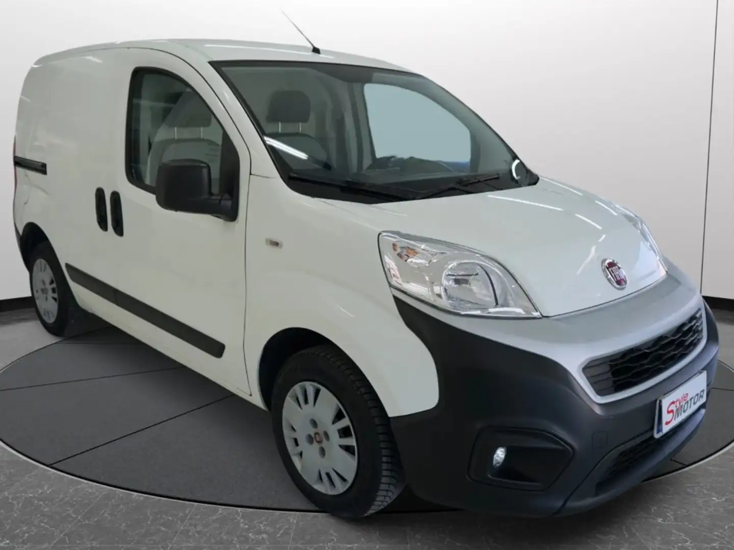 Fiat Fiorino 1.3 MJT 80CV Cargo SX UNIPROP. CERTIFICATO Blanc - 2