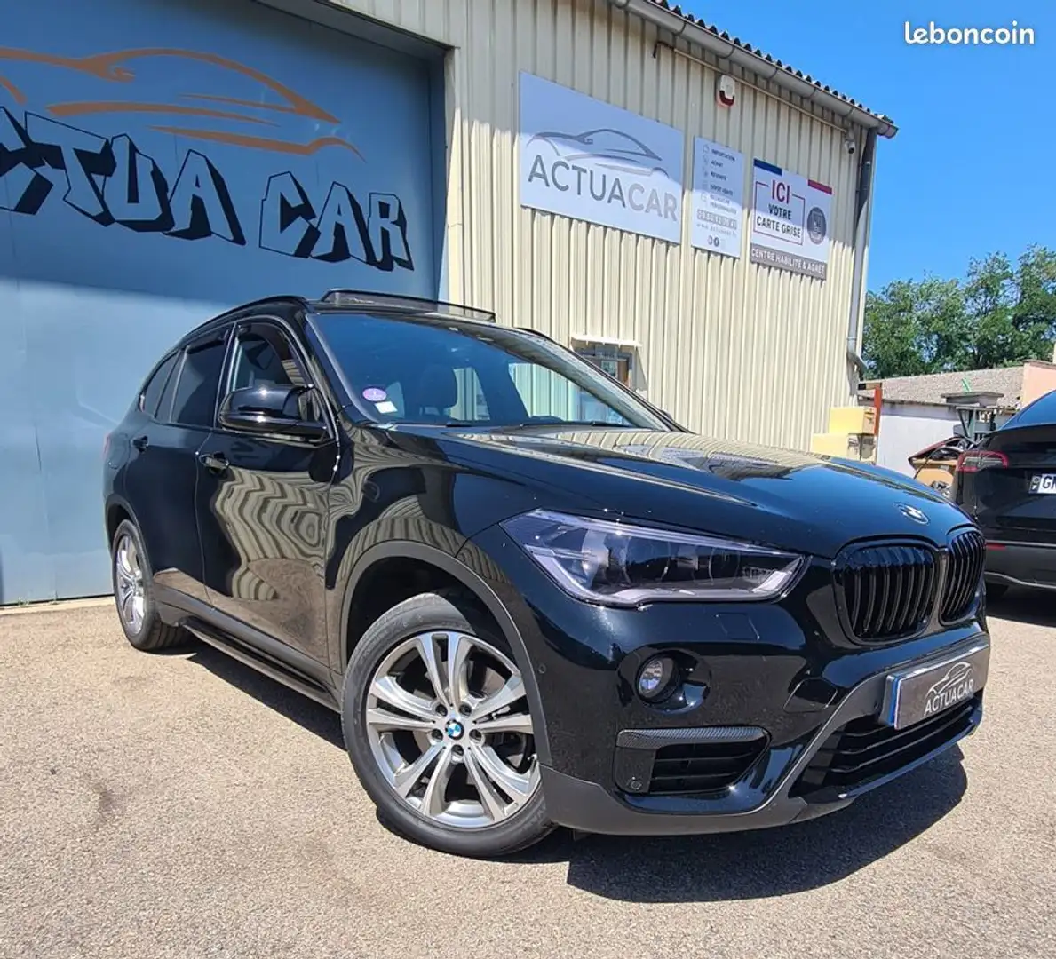 BMW X1 xDrive25iA 231ch Sport FLEX FUEL Noir - 1