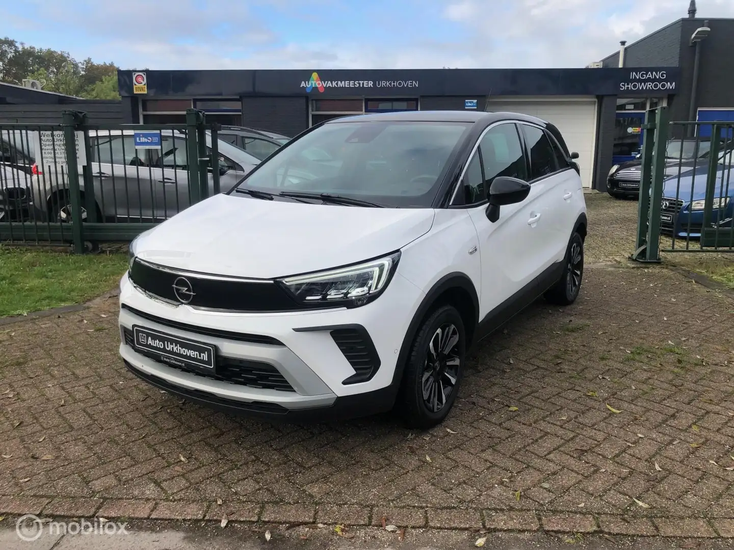 Opel Crossland 1.2 Turbo Elegance 38.DKM ECC NAVI CAM PDC Blanc - 1