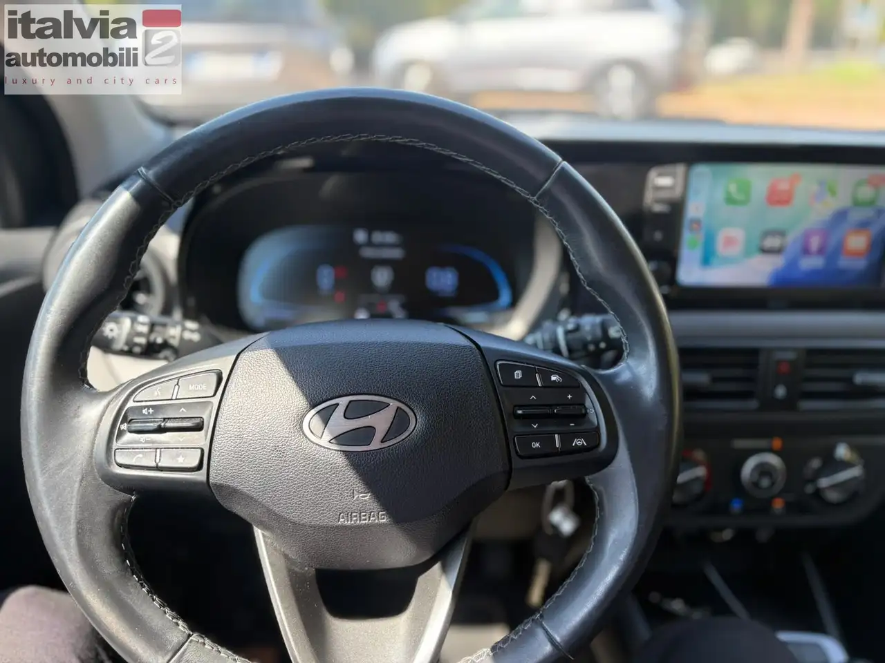 Hyundai i10 1.0 AUTOMATICA 66CV UNICO PROPRIETARIO PRONTA CONSEGNA CARPLAY, миниатюра 8