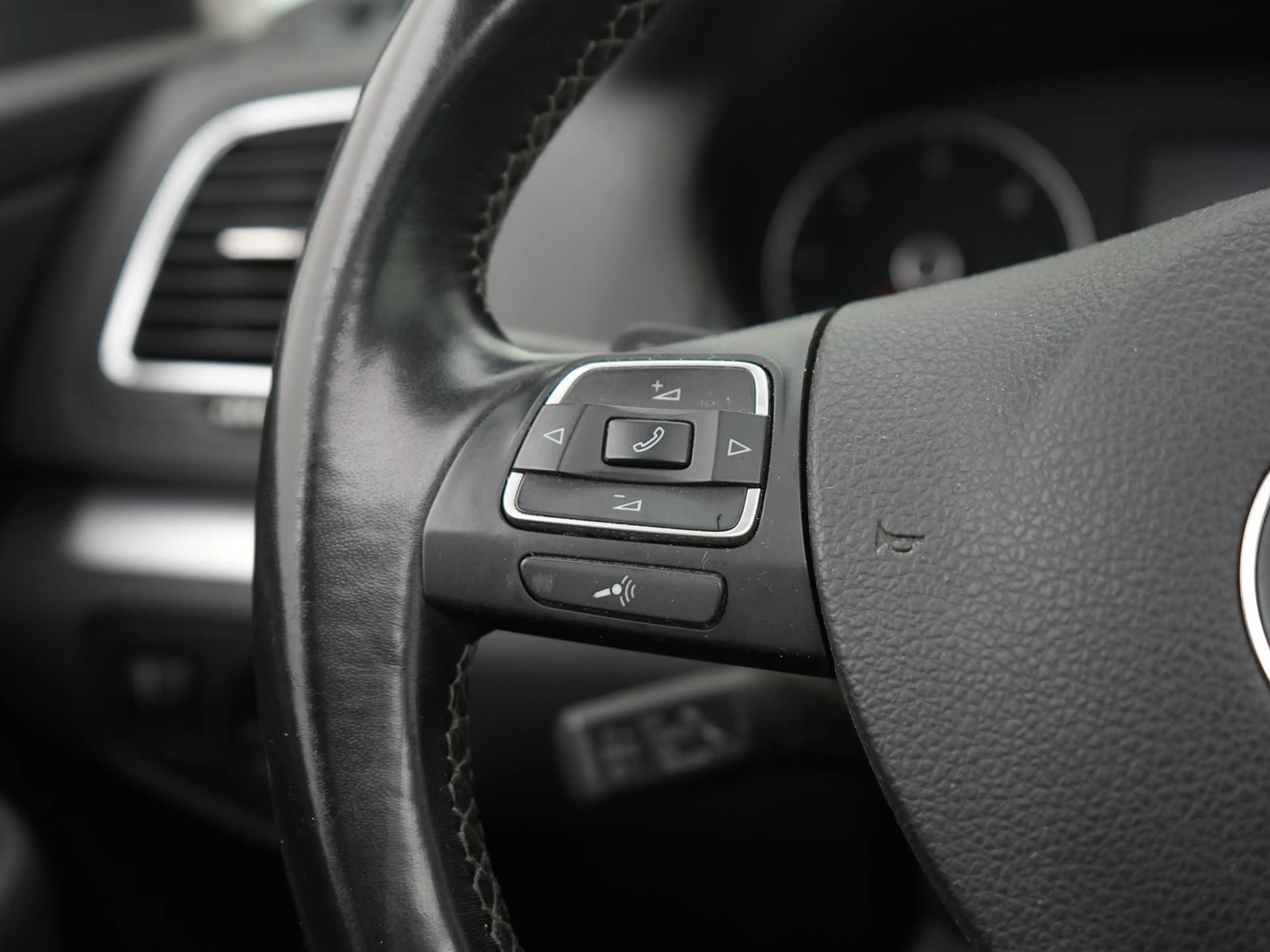 Volkswagen Sharan Highline,7P,MEMO,AHK,PANO,BIXENO,DYNAUDIO — photo 13