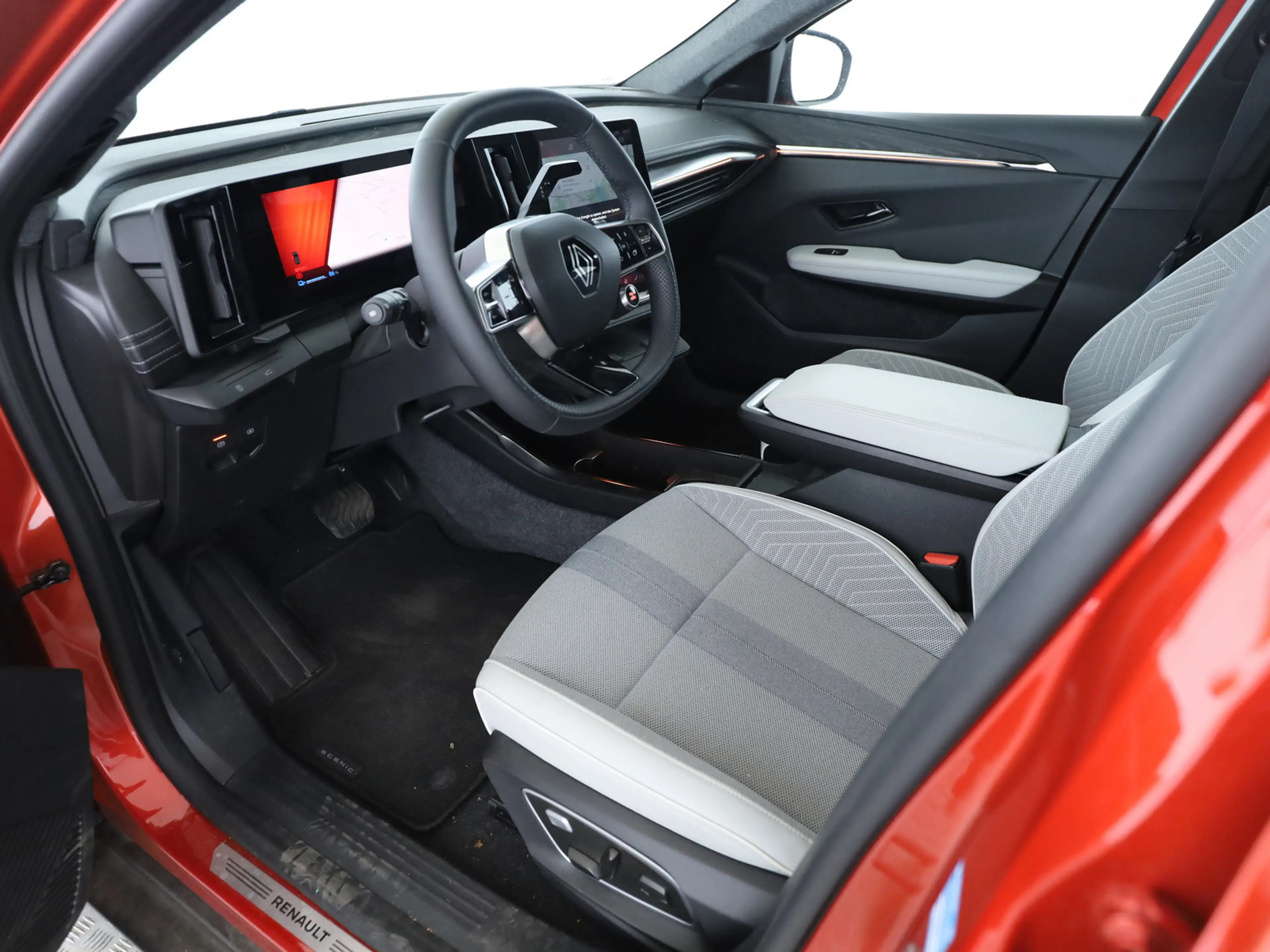 Renault Scenic 100% ele Iconic 220 Long Range SHZ — photo 11