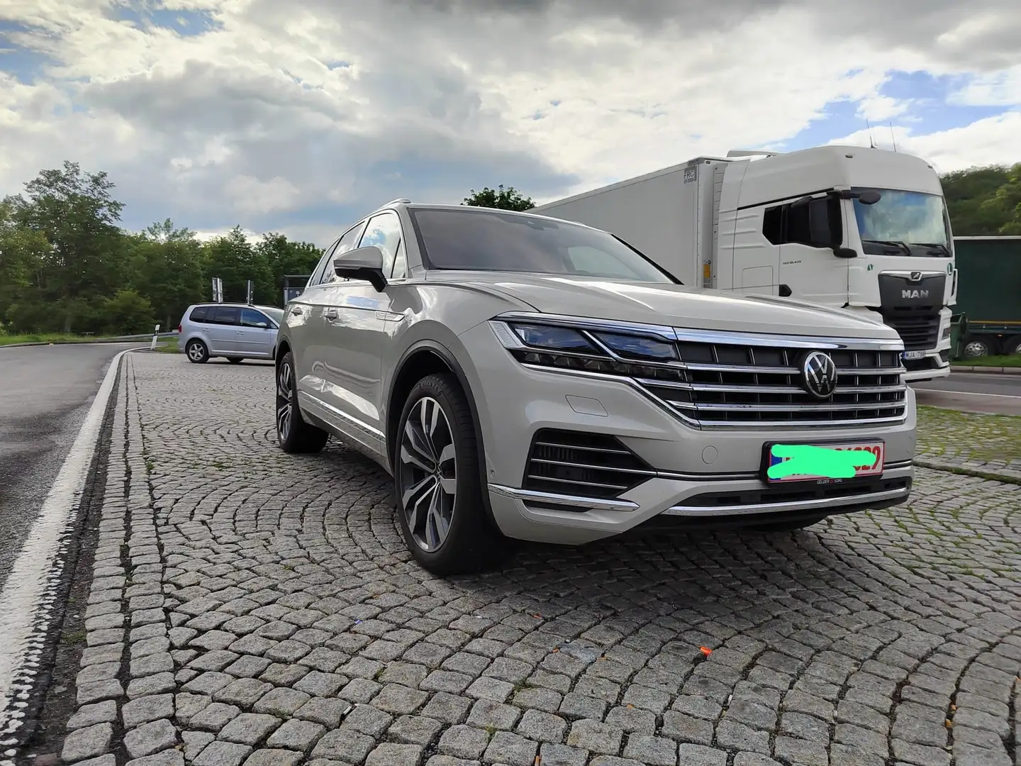 Volkswagen Touareg Touareg 3.0 V6 TSI OPF 4Motion Aut. Atmosphere Beżowy - 2