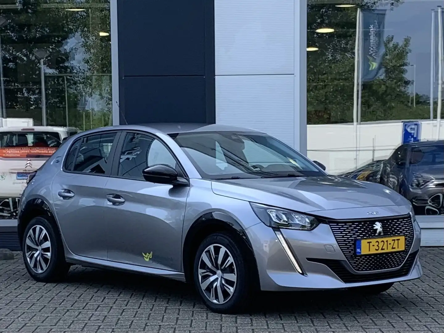 Peugeot e-208 EV 50kWh 136pk Active Pack 3-FASE | Navigatie | Bl Gri - 2