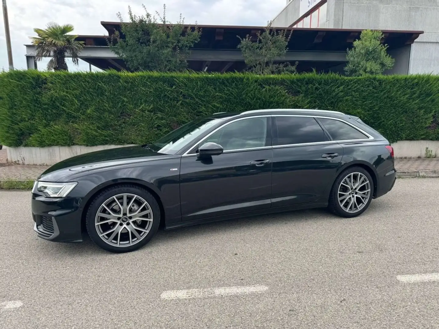 Audi A6 Avant 40 2.0 tdi mhev S Line s-tronic Nero - 1
