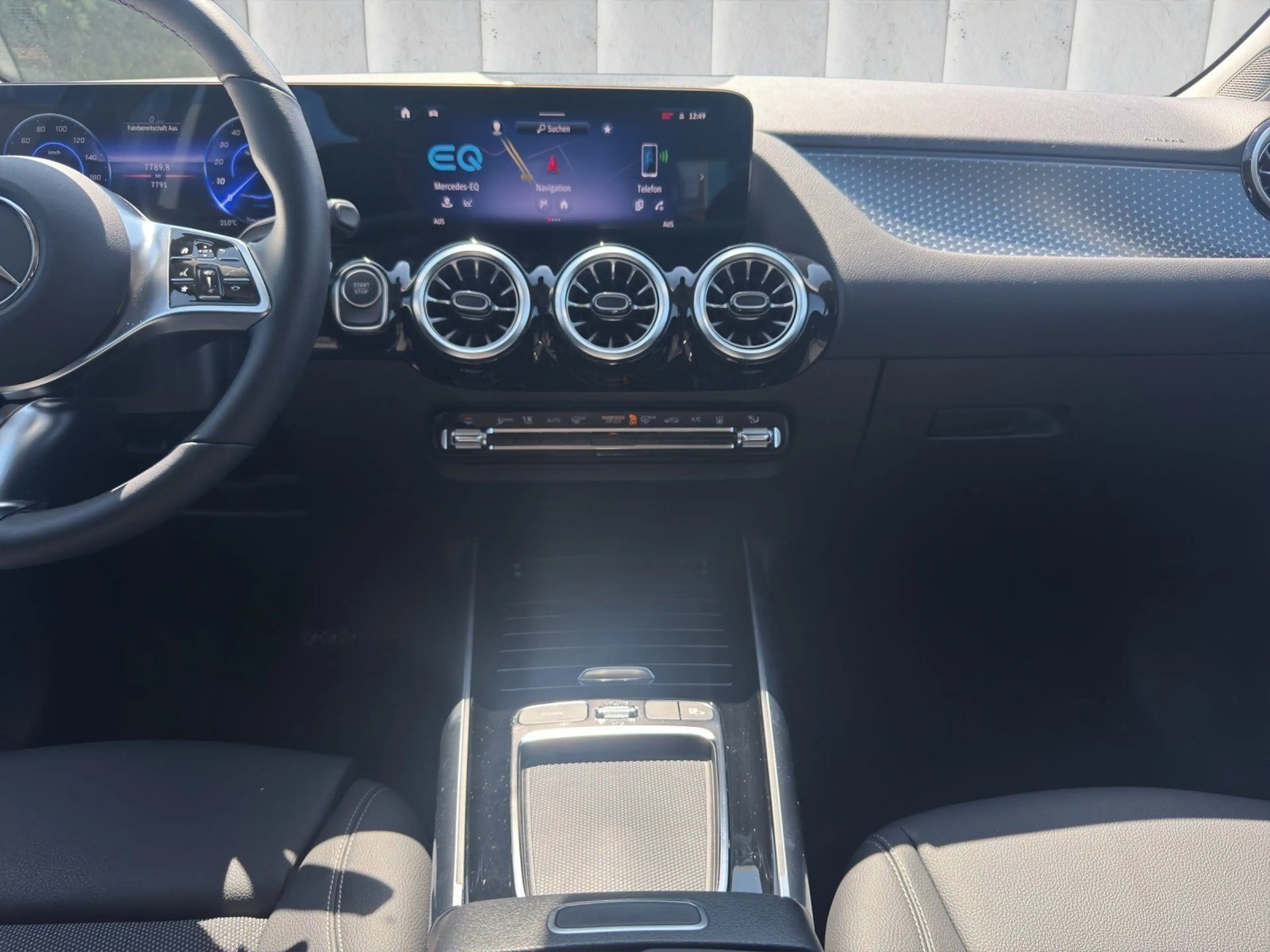 Mercedes-Benz EQA 250 + Progressive Rückfahrkamera Spurh Totw. — photo 15
