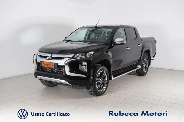 Mitsubishi L200 L200 d.cab 2.3d Hurricane 4wd 150CV