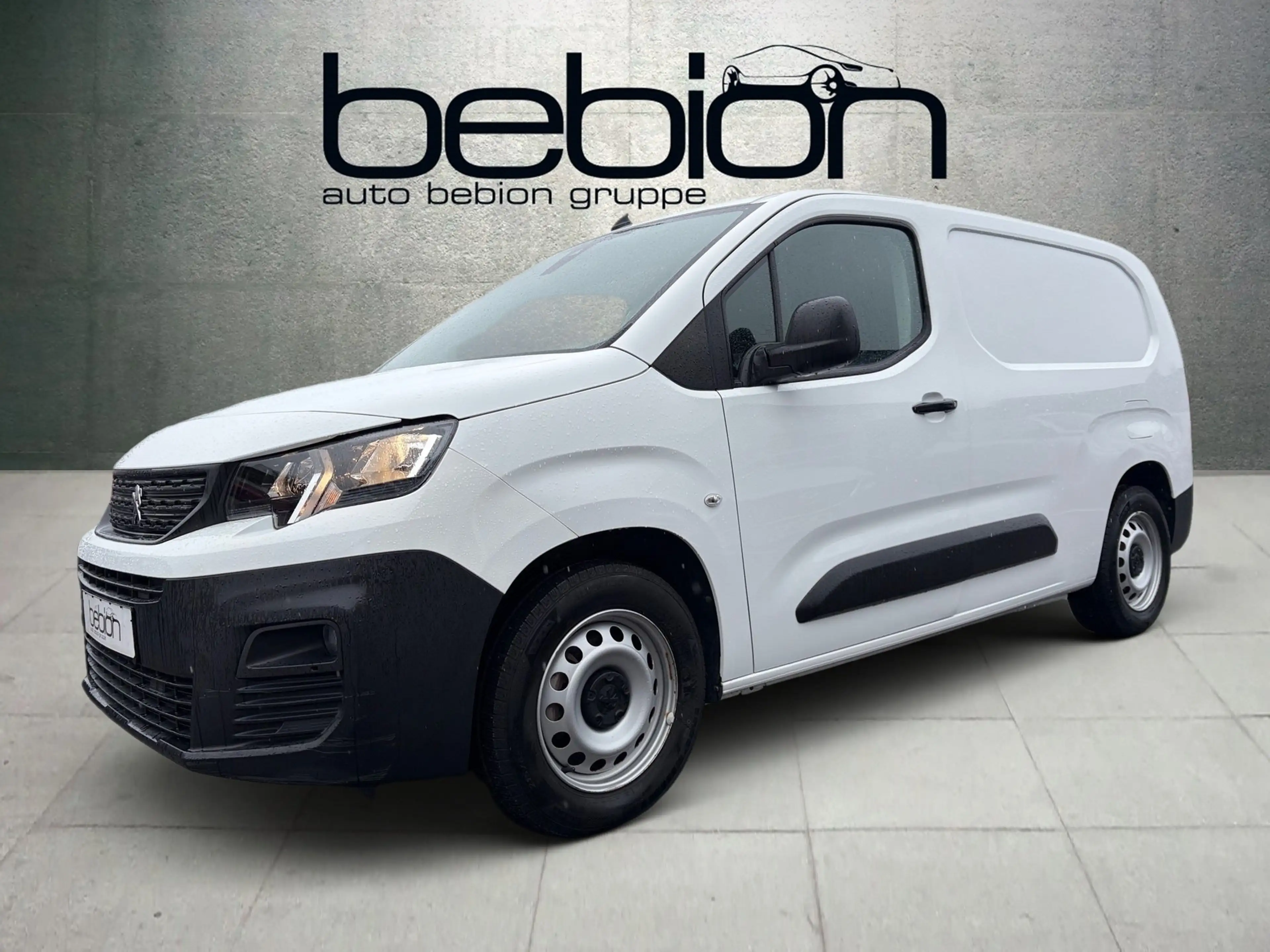 Peugeot Partner Elektromotor 136 PS L2 Premium PDC Navi — photo 2