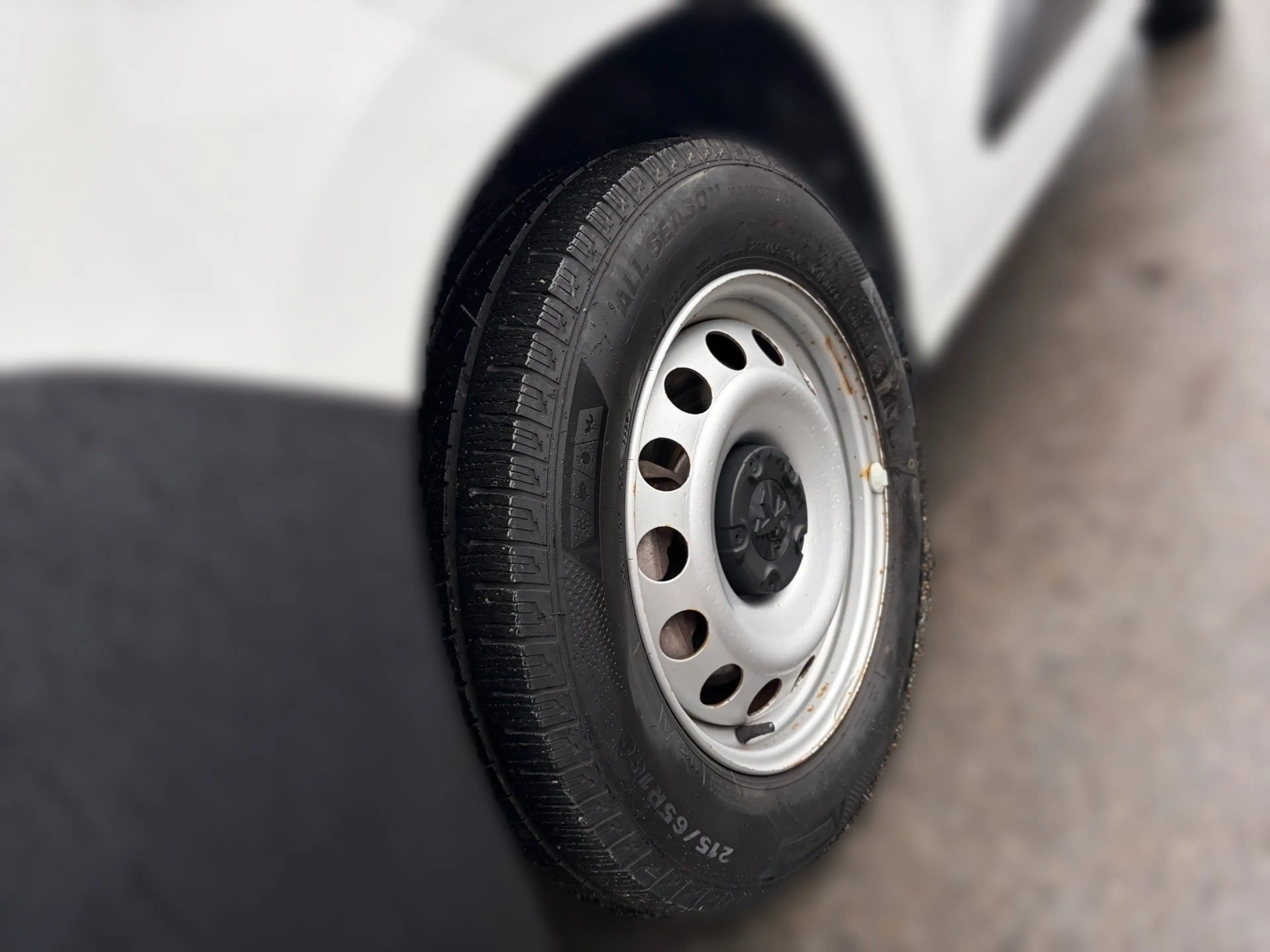 Peugeot Partner Elektromotor 136 PS L2 Premium PDC Navi — photo 4