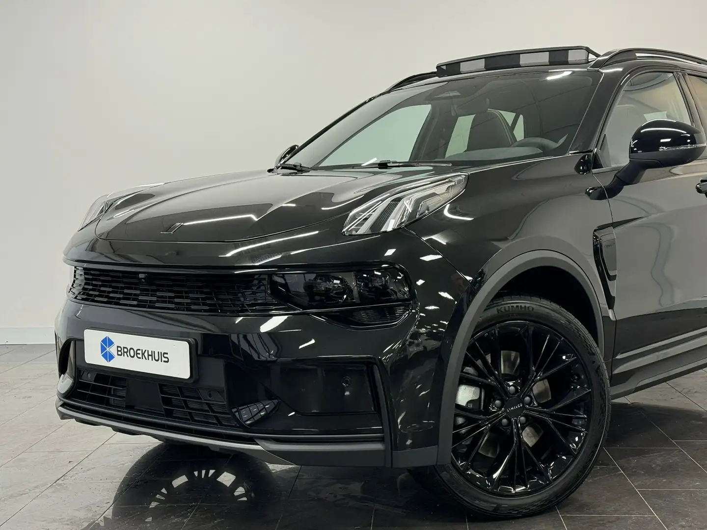 Lynk & Co 01 1.5 More | Alarmsysteem | Apple Carplay/Android Au Zwart - 2