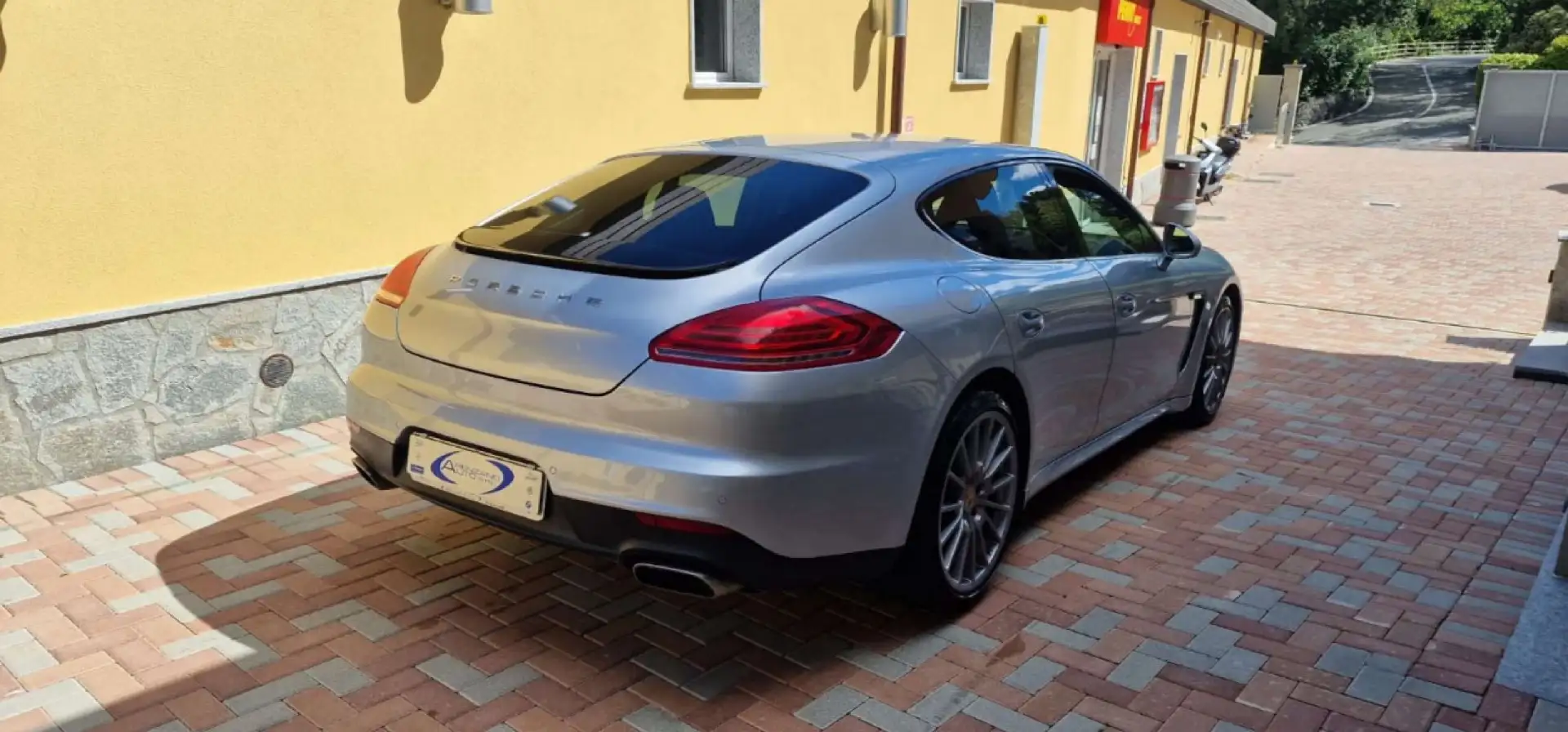 Porsche Panamera Panamera 3.0 300cv Argento - 2