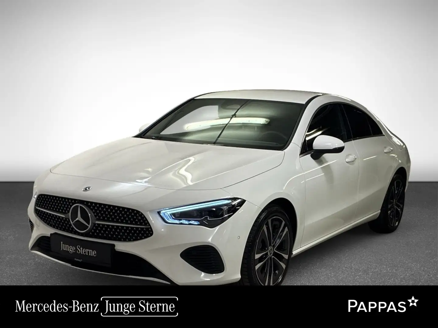 Mercedes-Benz CLA 180 Coupé Cam PTS Navi Wide LED SHZ Weiß - 1