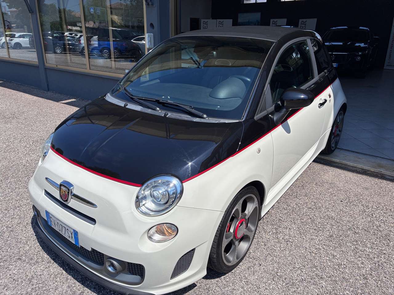 Abarth 595 595 1.4 16v t. t-jet Turismo 160cv Akrapovic
