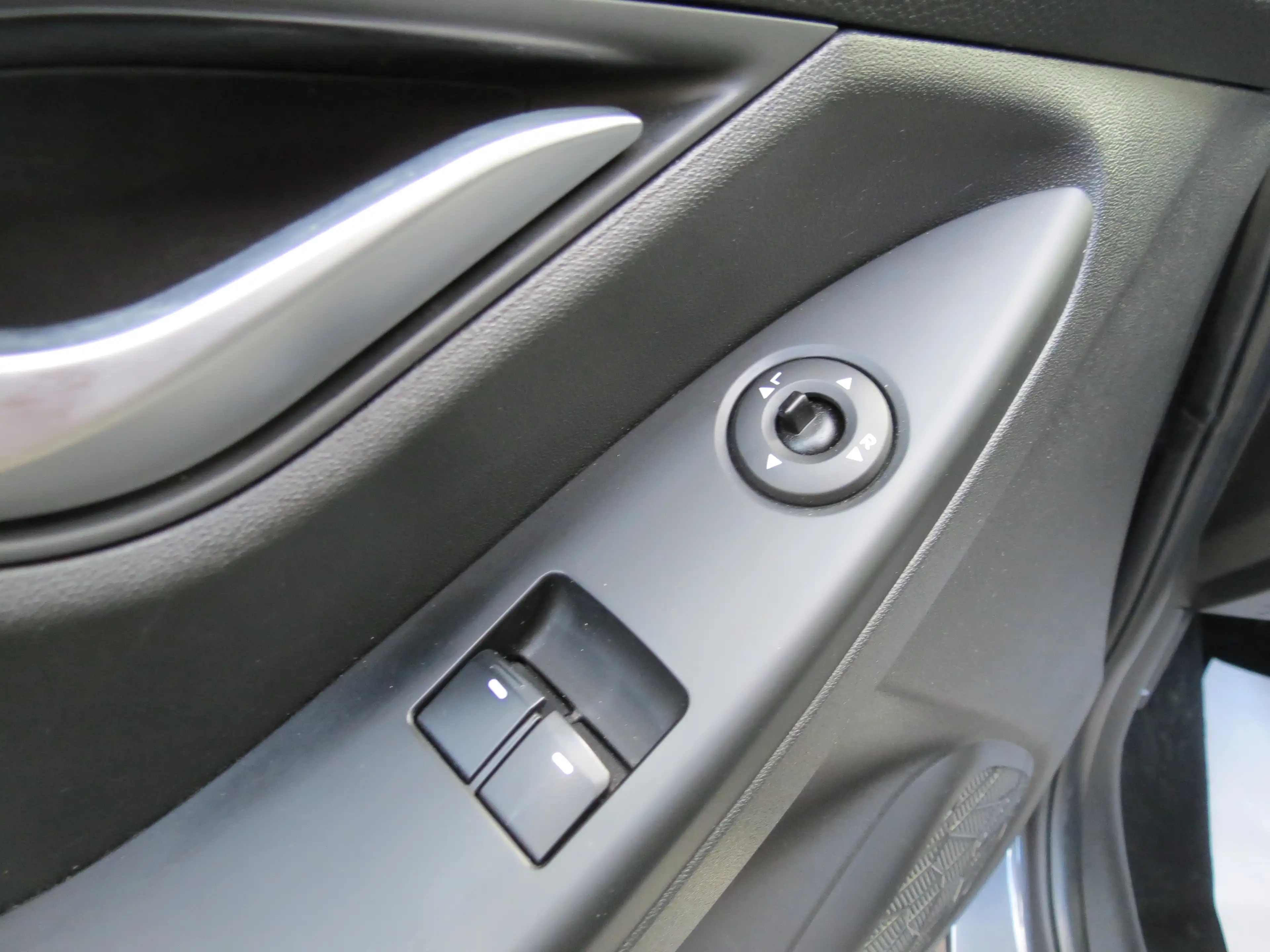 Hyundai iX20 Classic 1.Hand!! Allwetter!! Klima!!SHZ!!PDC!! — photo 11