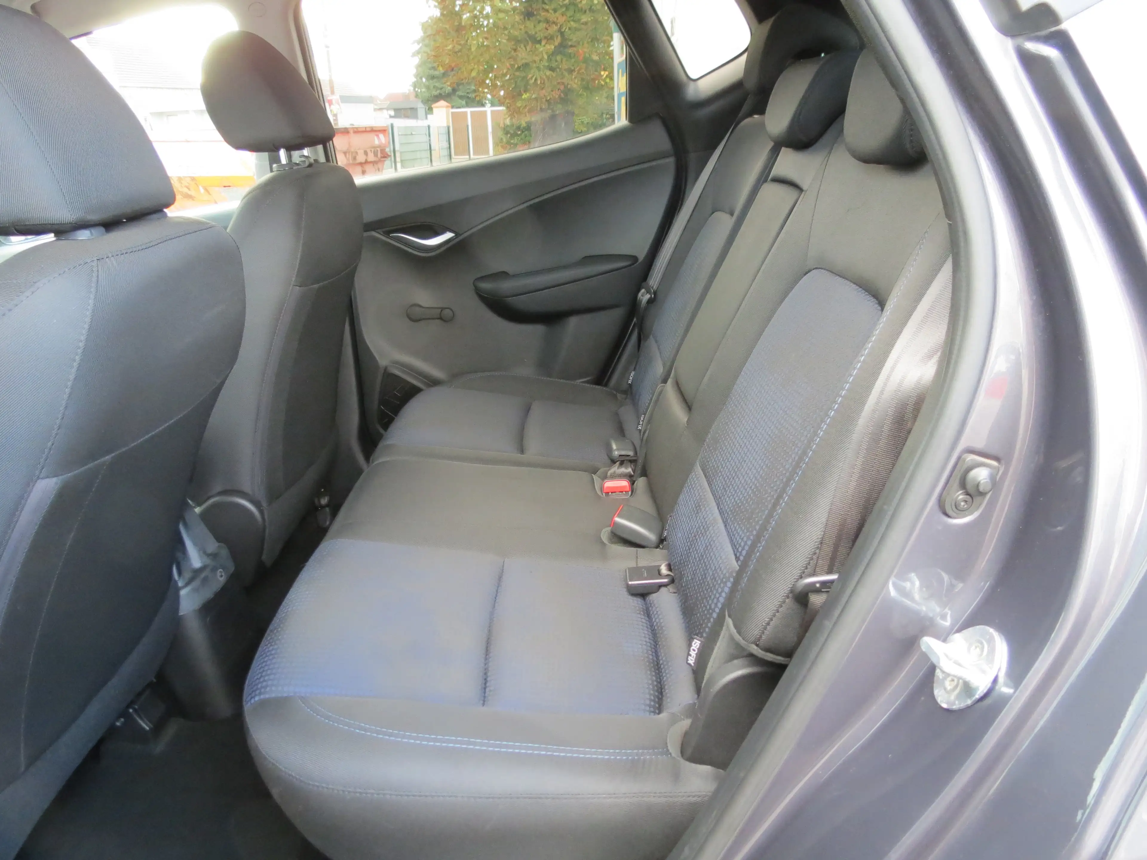 Hyundai iX20 Classic 1.Hand!! Allwetter!! Klima!!SHZ!!PDC!! — photo 14