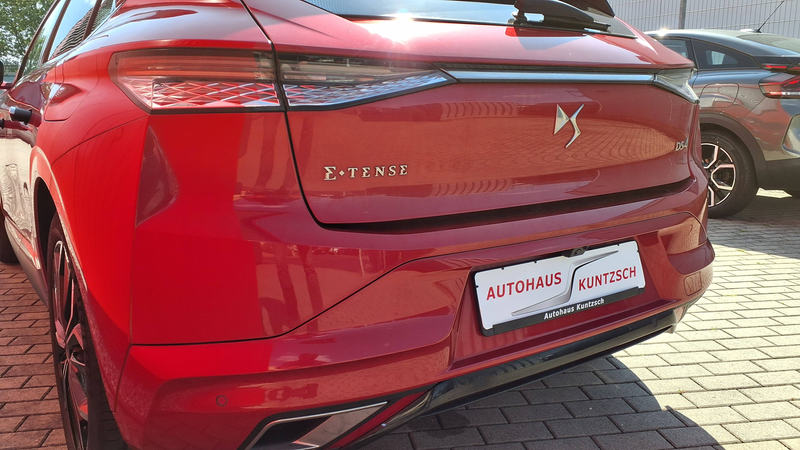 DS Automobiles DS 4 DS4 E-Tense 225 Rivoli — photo 4