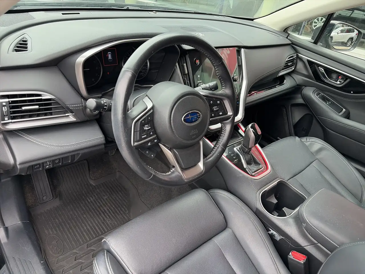 Subaru OUTBACK снимка Subaru OUTBACK
