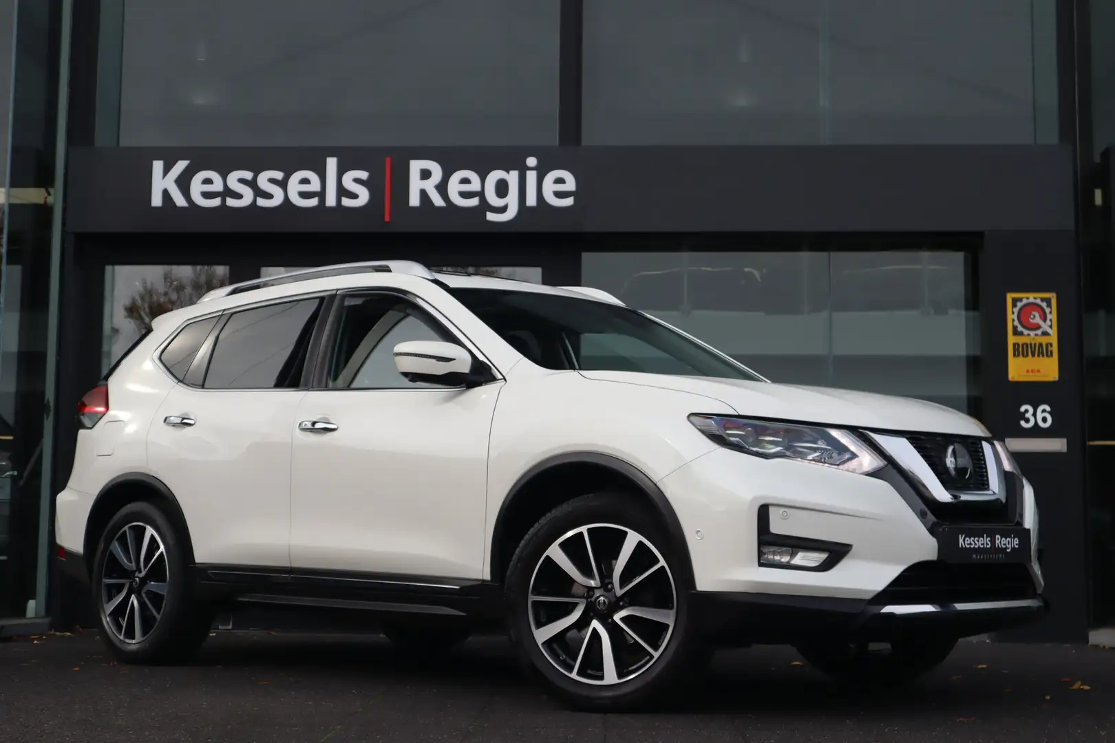 Nissan X-Trail 1.3 DIG-T Tekna Pano Leer Trekhaak Navi Camera Bos Wit - 2