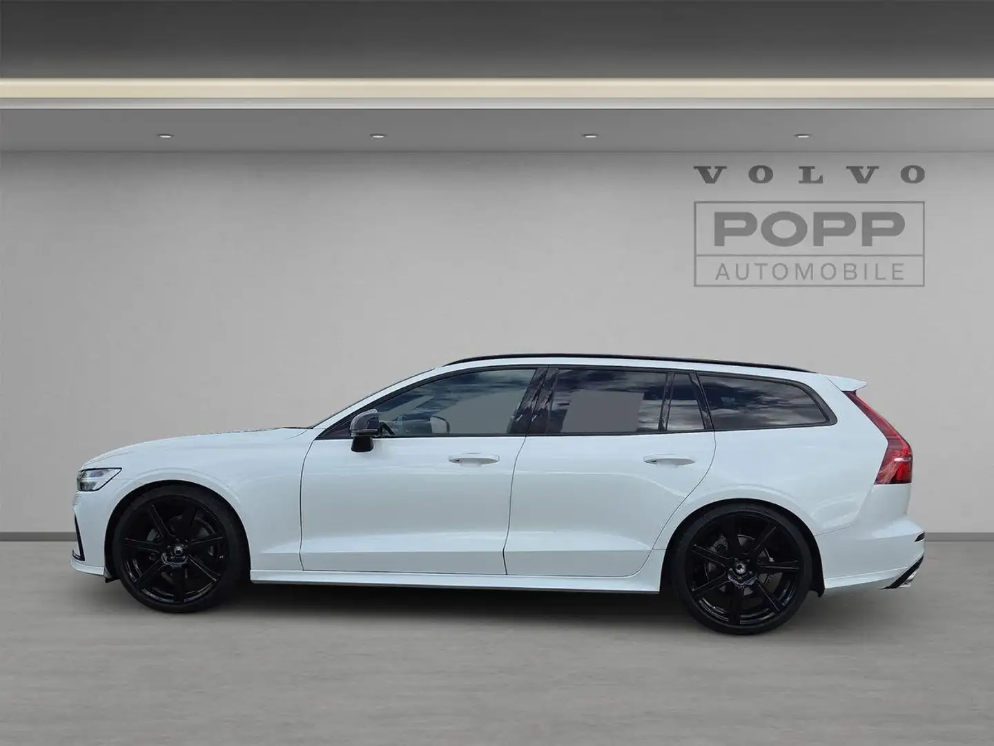 Volvo V60 D4 FWD R Design ACC CAM HUD LED PANO 4xSHZ Blanc - 2