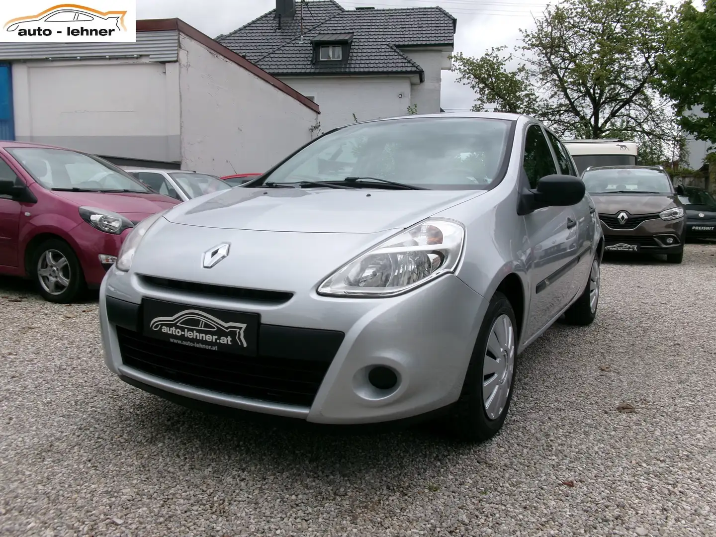 Renault Clio Tonic 1,2 16V Grau - 1