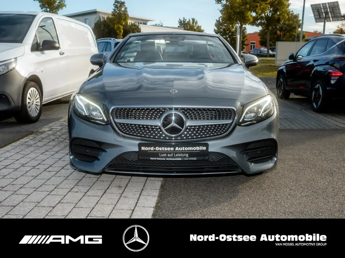 Mercedes-Benz E 200 AMG KAMERA NAVI MULTIBEAM DISTRONIC Gris - 2