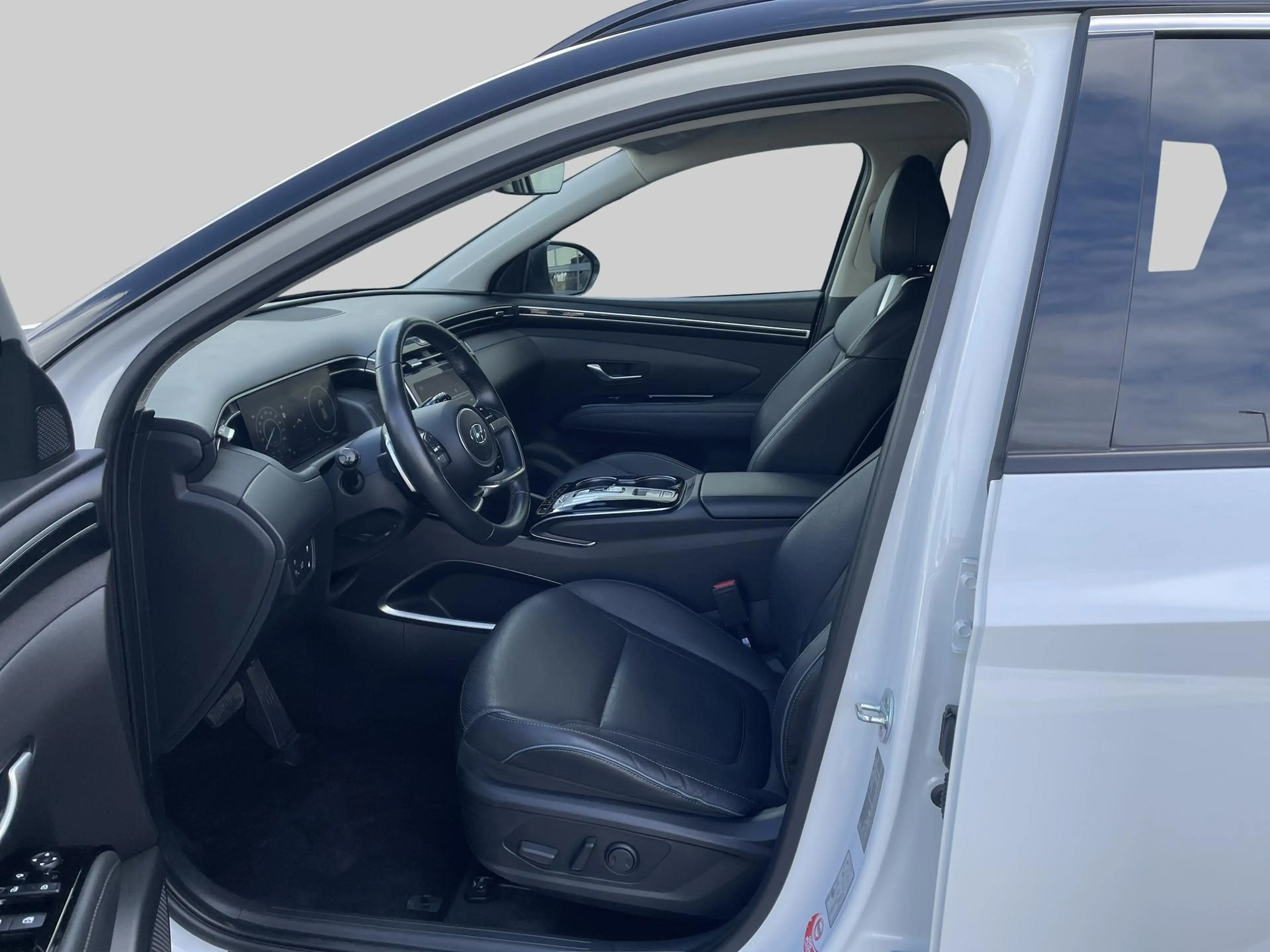 Hyundai TUCSON 1.6 T-GDI PHEV Premium 4WD | Apple Carplay/Android — photo 12