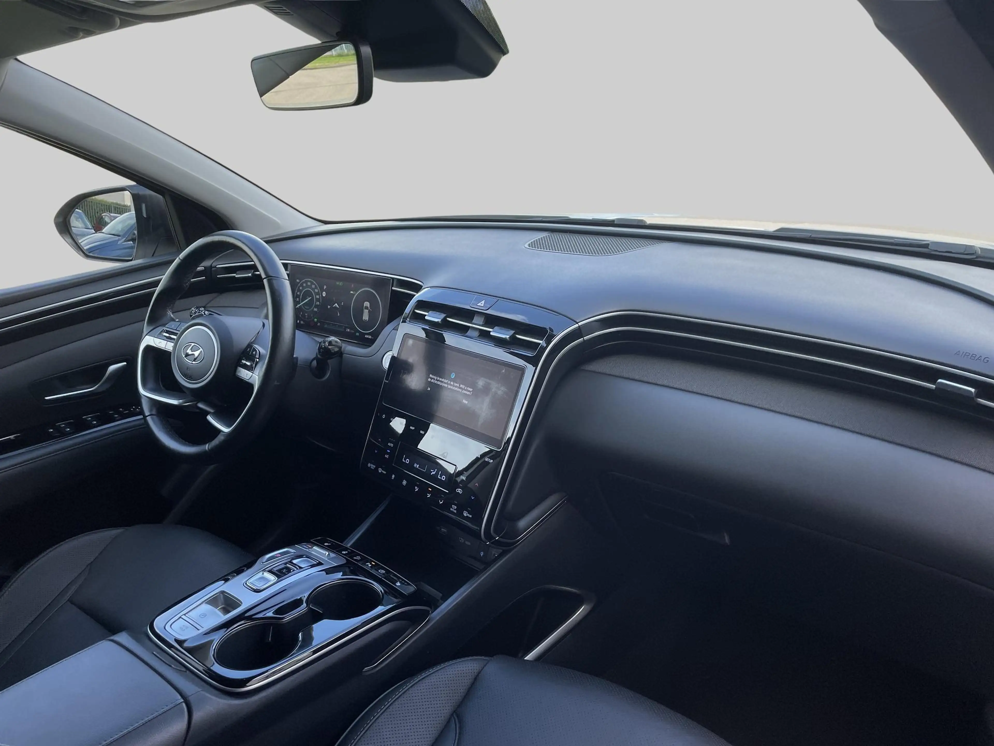 Hyundai TUCSON 1.6 T-GDI PHEV Premium 4WD | Apple Carplay/Android — photo 13