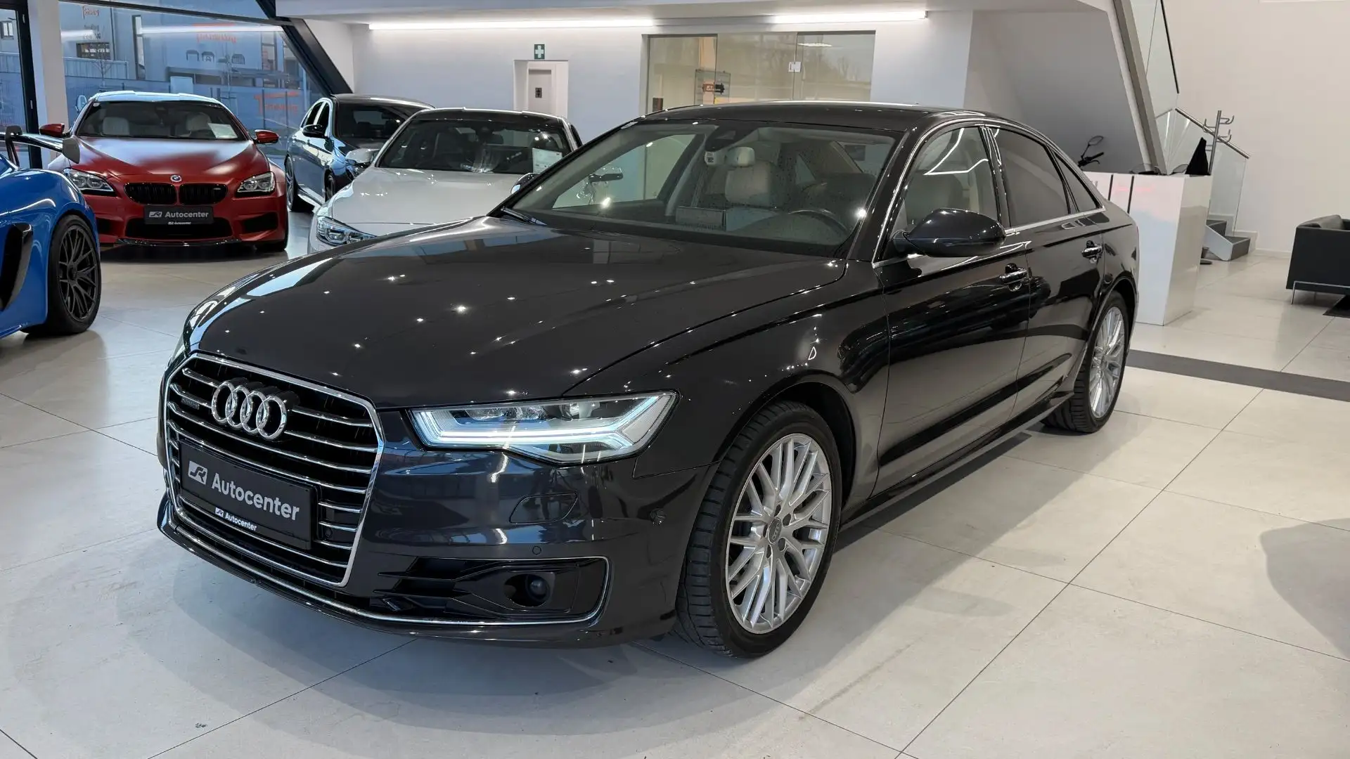 Audi A6 3,0 TDI clean Diesel Quattro intense S-tronic Grau - 1