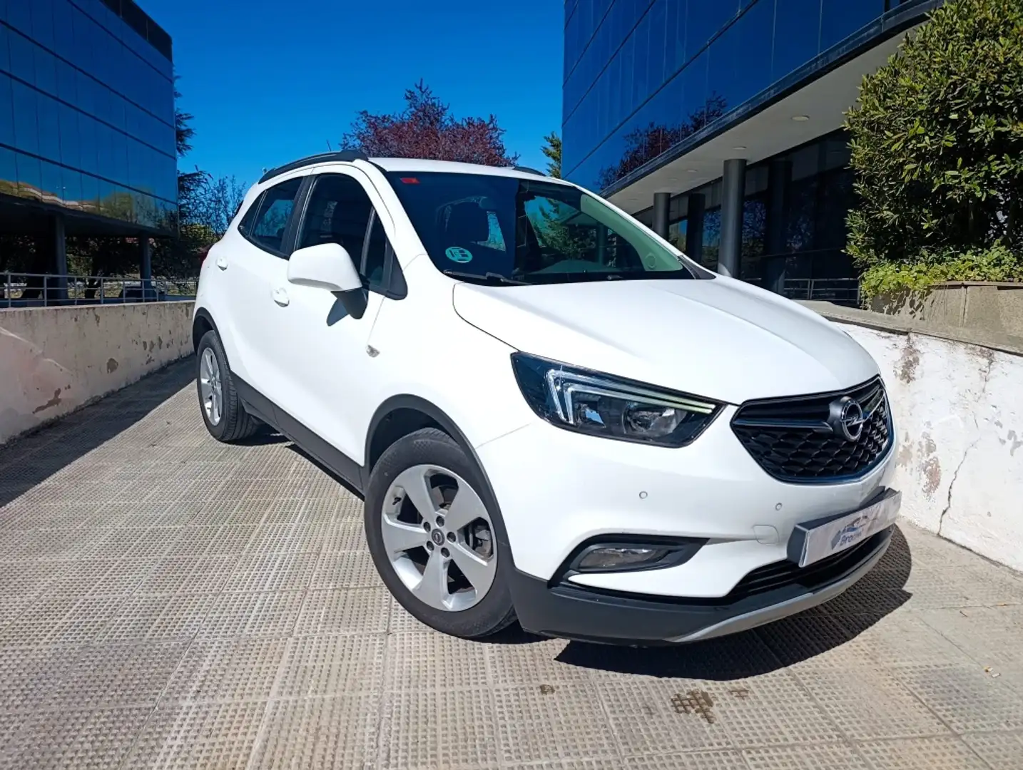 Opel Mokka 1.4T S&S Excellence 4x2 Weiß - 2