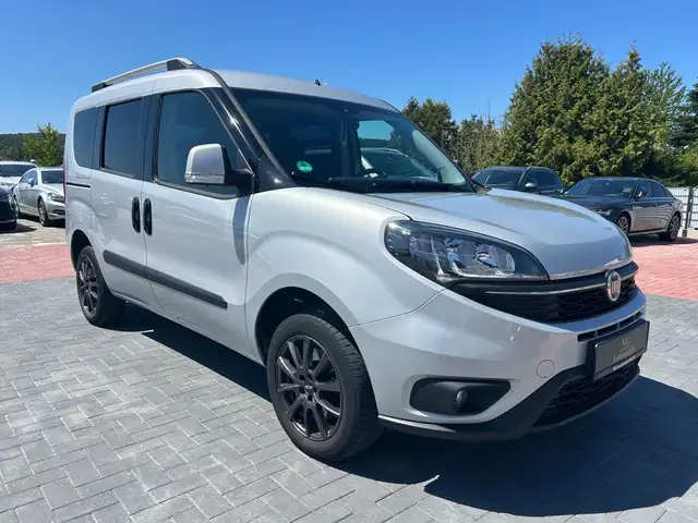 Fiat Doblo Doblò SX *5-Sitze*UConnect*PDC*8-Fach