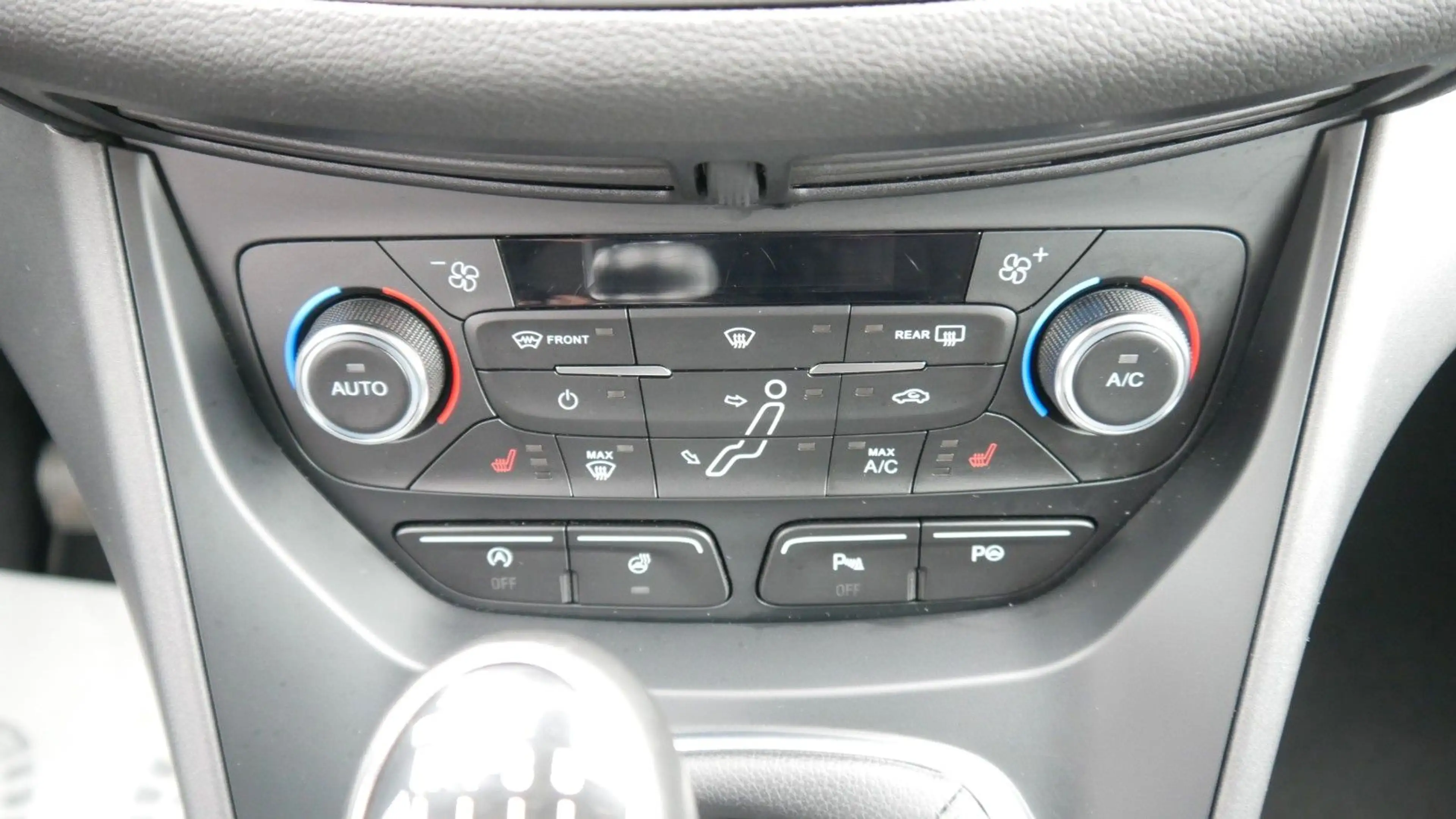 Ford C-Max Business Edition — photo 13