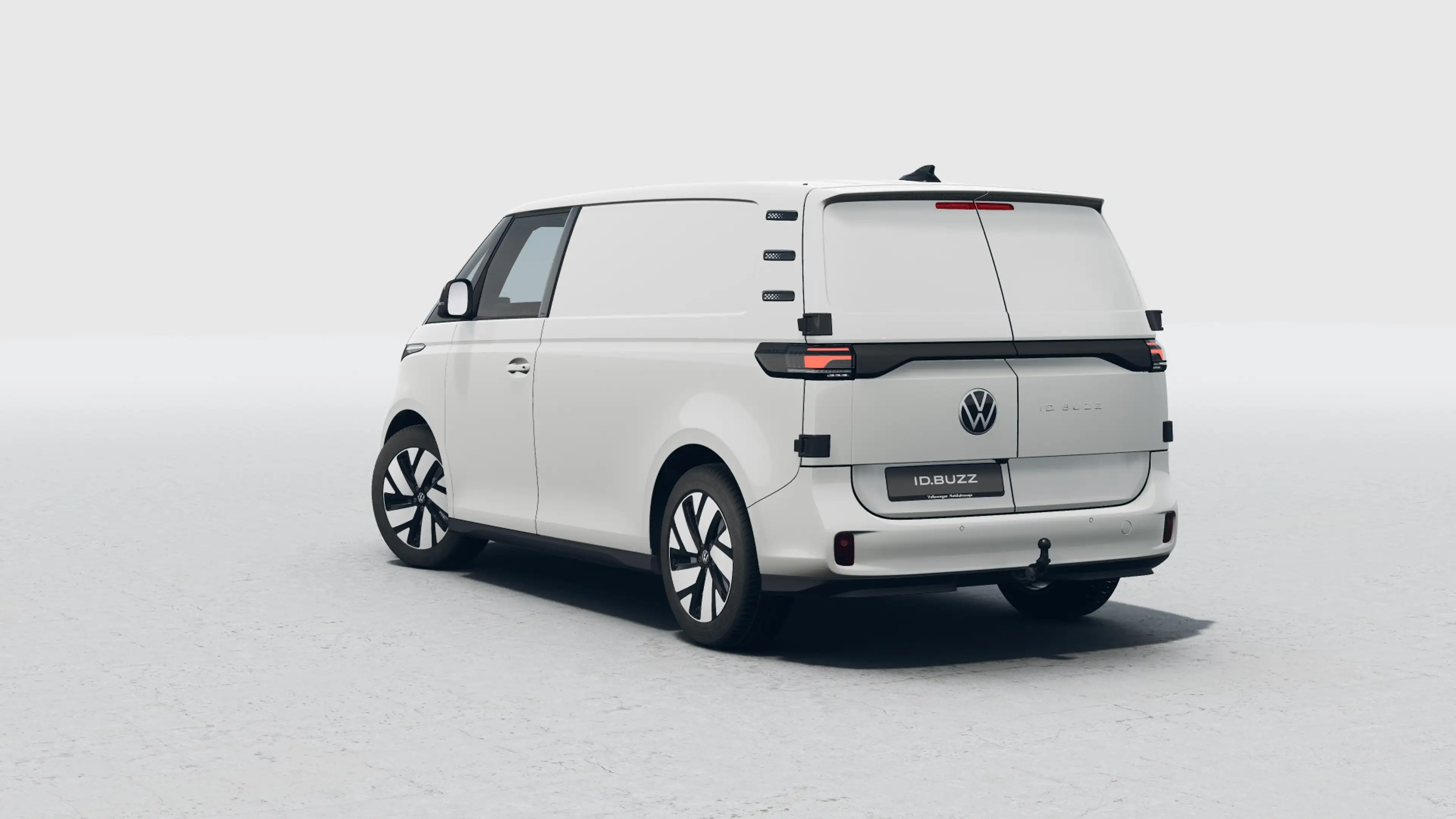 Volkswagen ID. Buzz Cargo Bulli Limited Edition 79 kWh — photo 2