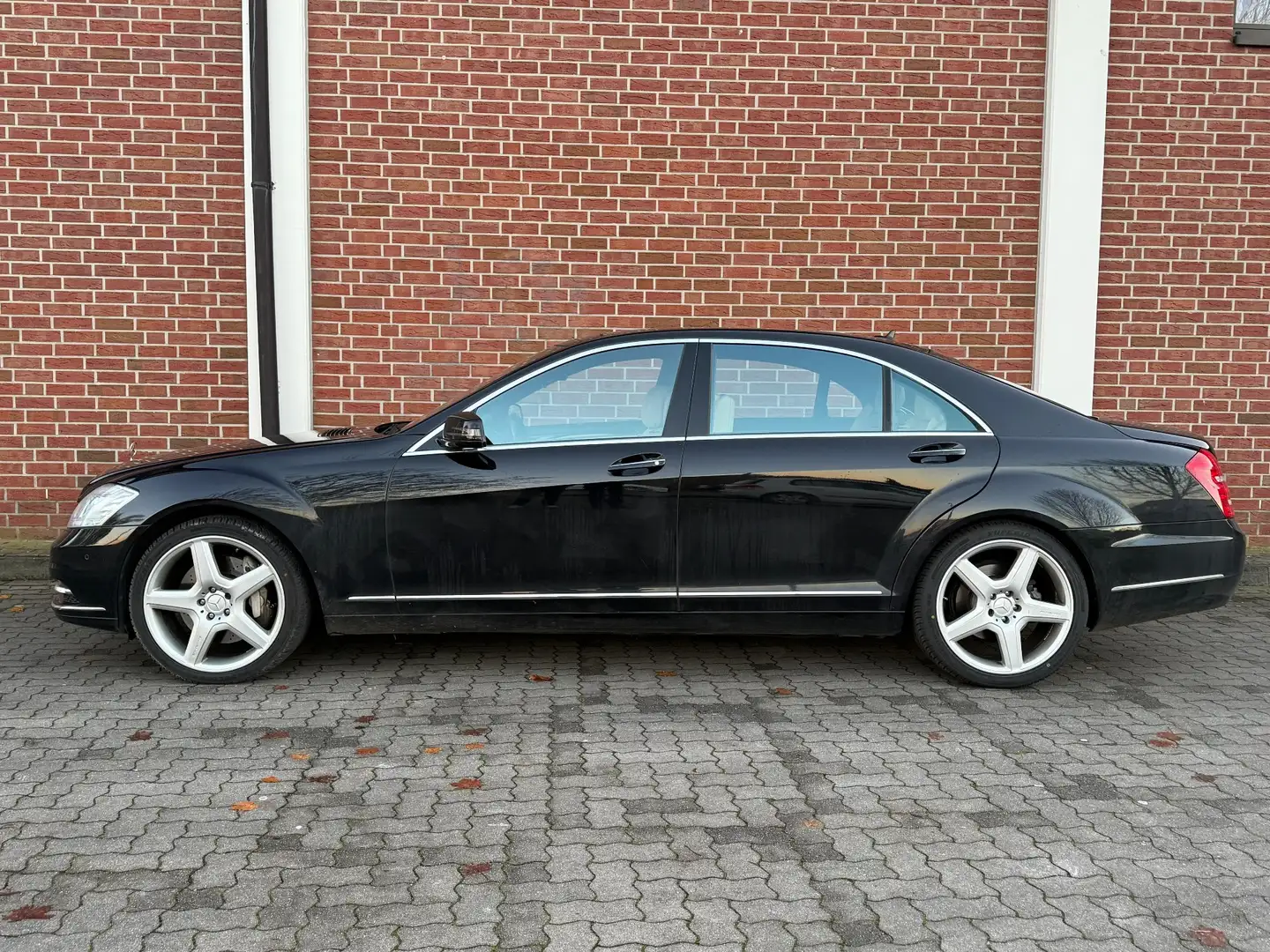 Mercedes-Benz S 500 LONG-PANO-TV-NACHTSICHT-VOLL! Чёрный - 2