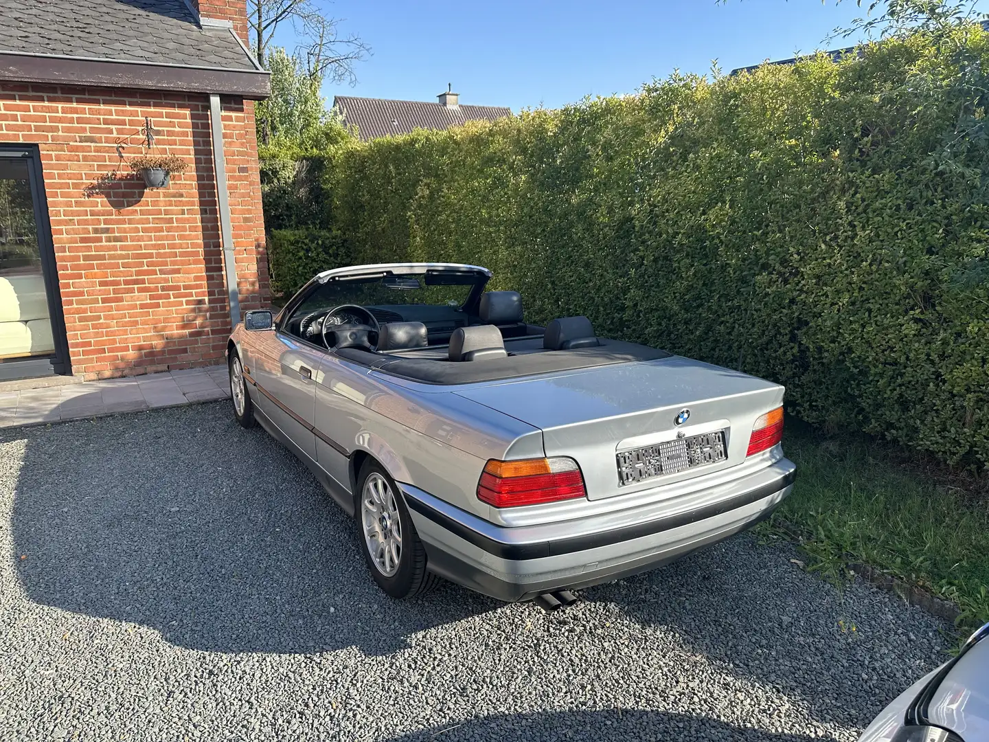 BMW 325 325IA Plateado - 2
