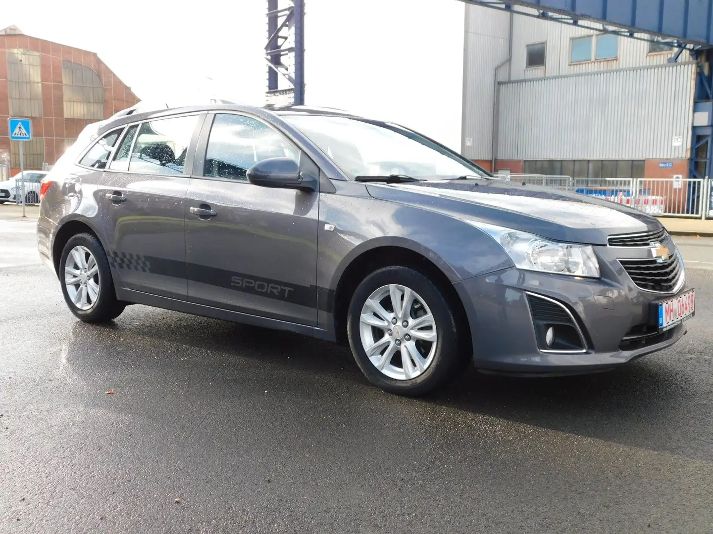 Chevrolet Cruze Station Wagon LT+ Grau - 1